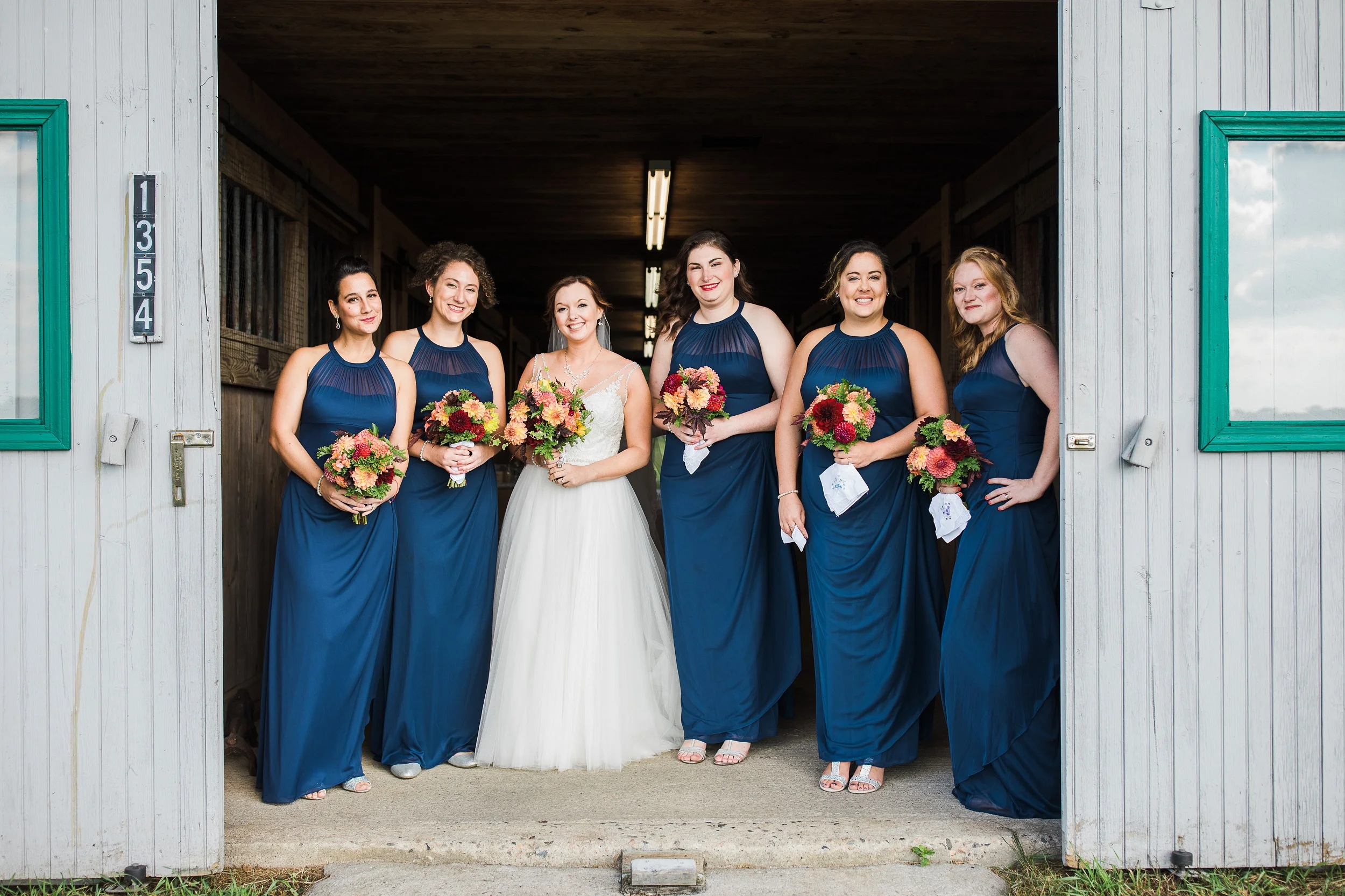 farm-scene-briesmaids-bouquets.jpg