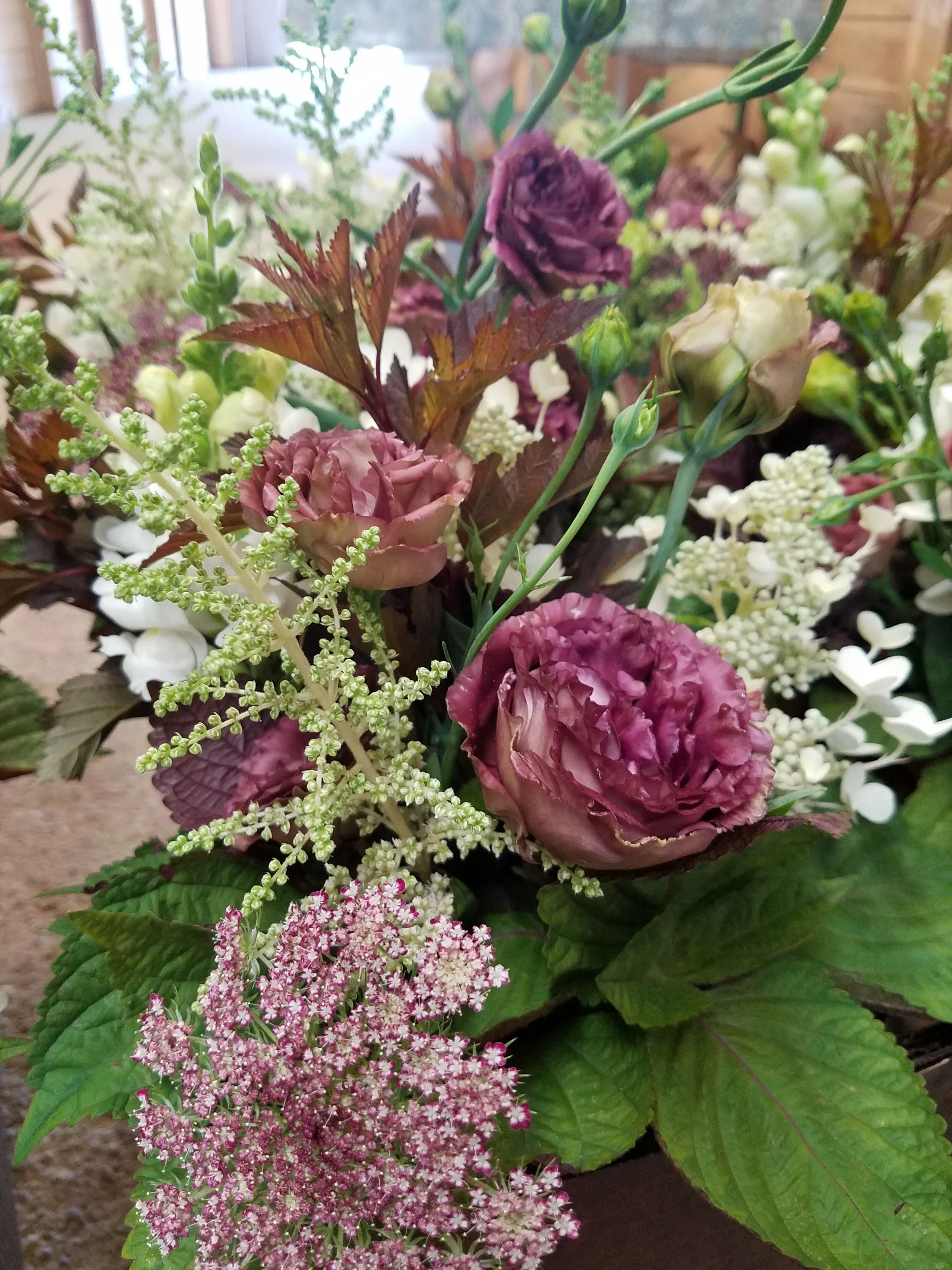 lisianthus.roseanne.brown.astilbe.ninebark.jpg