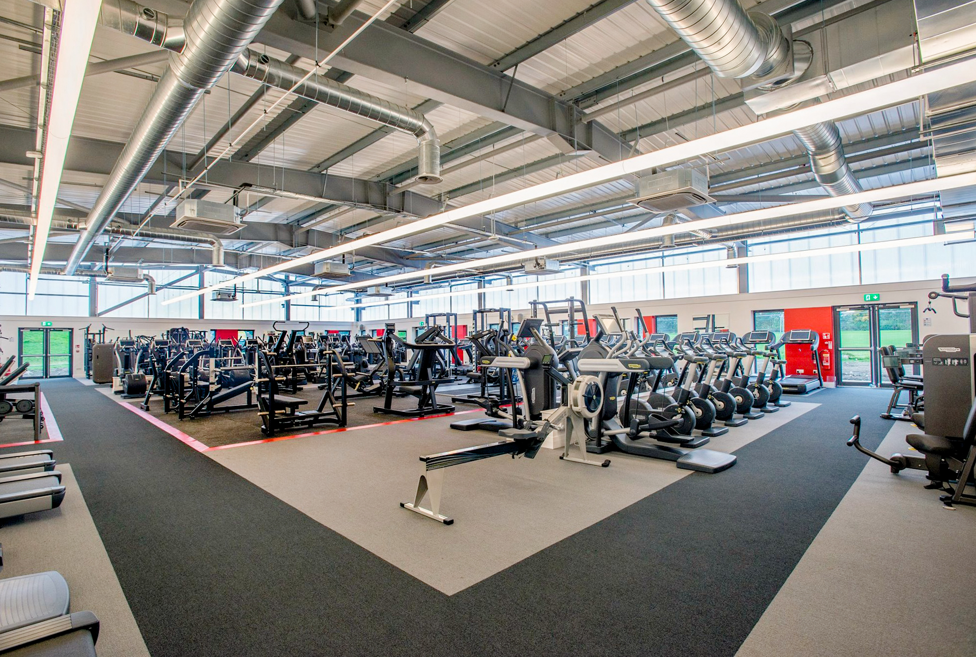 Linlithgow Sports Centre-2.jpg