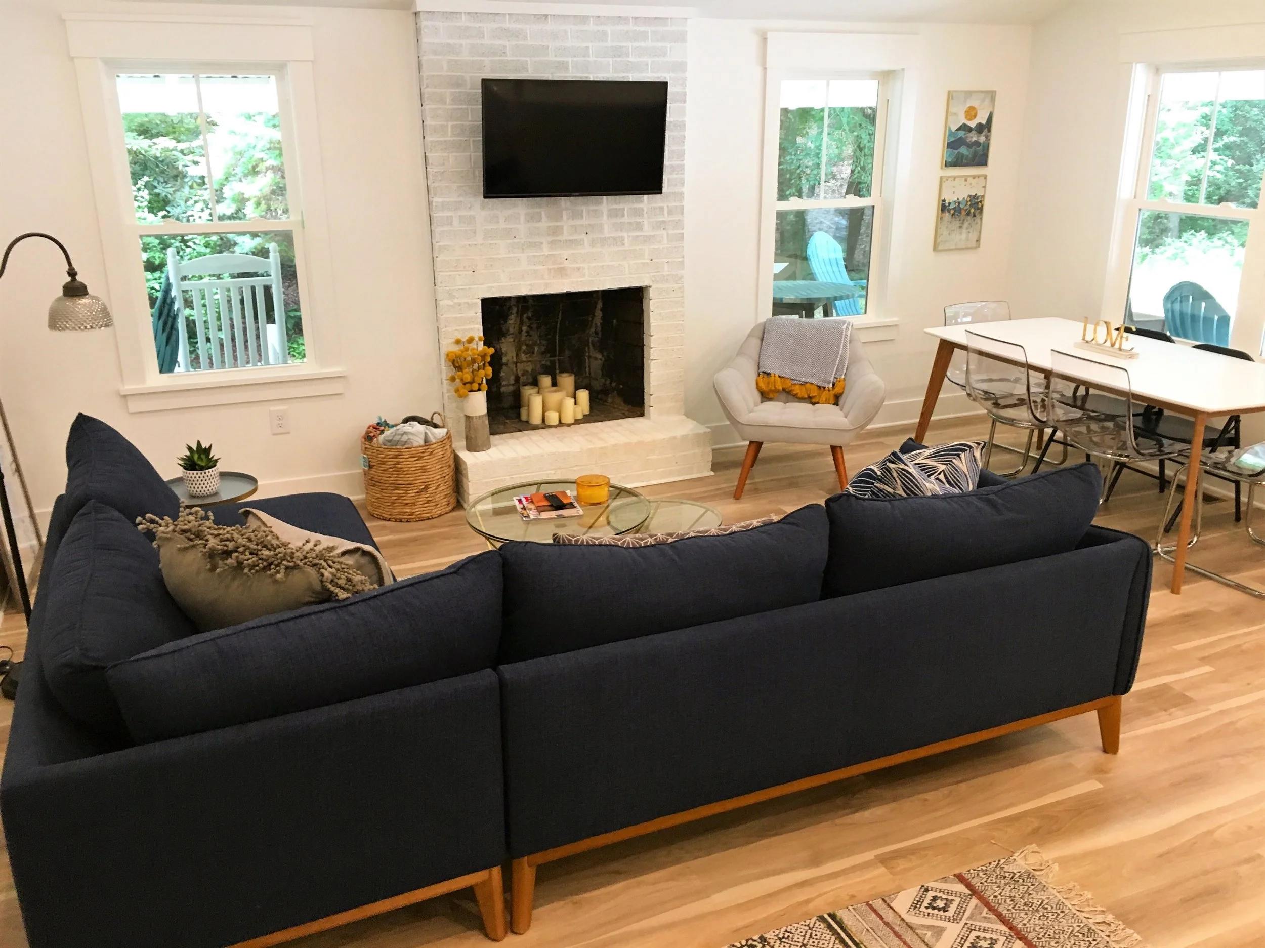 Pics Living Room final 2.jpg
