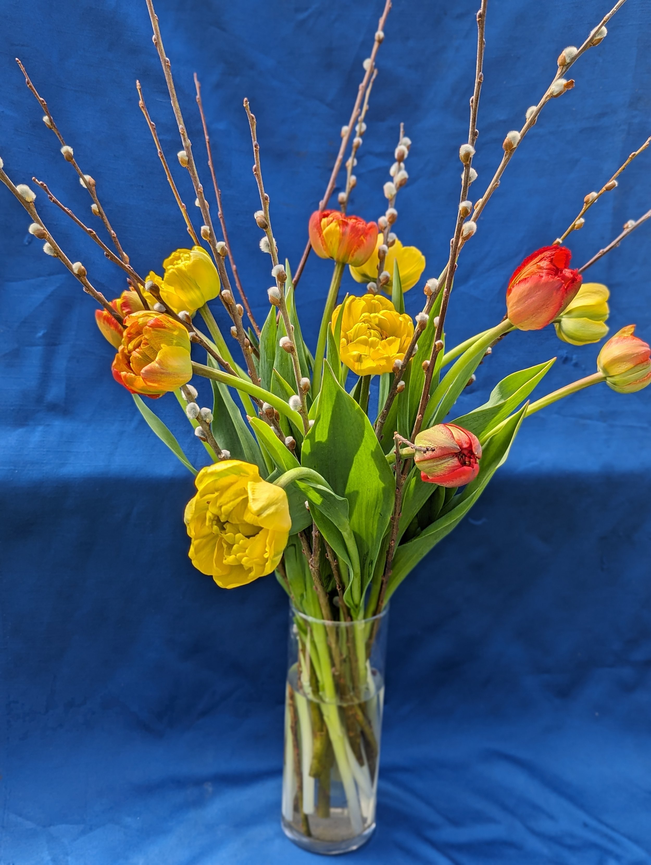 Mother's day 2024 tulip vase.jpg