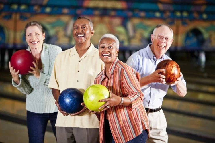 Seniors_Bowling-e1510780799645.jpg