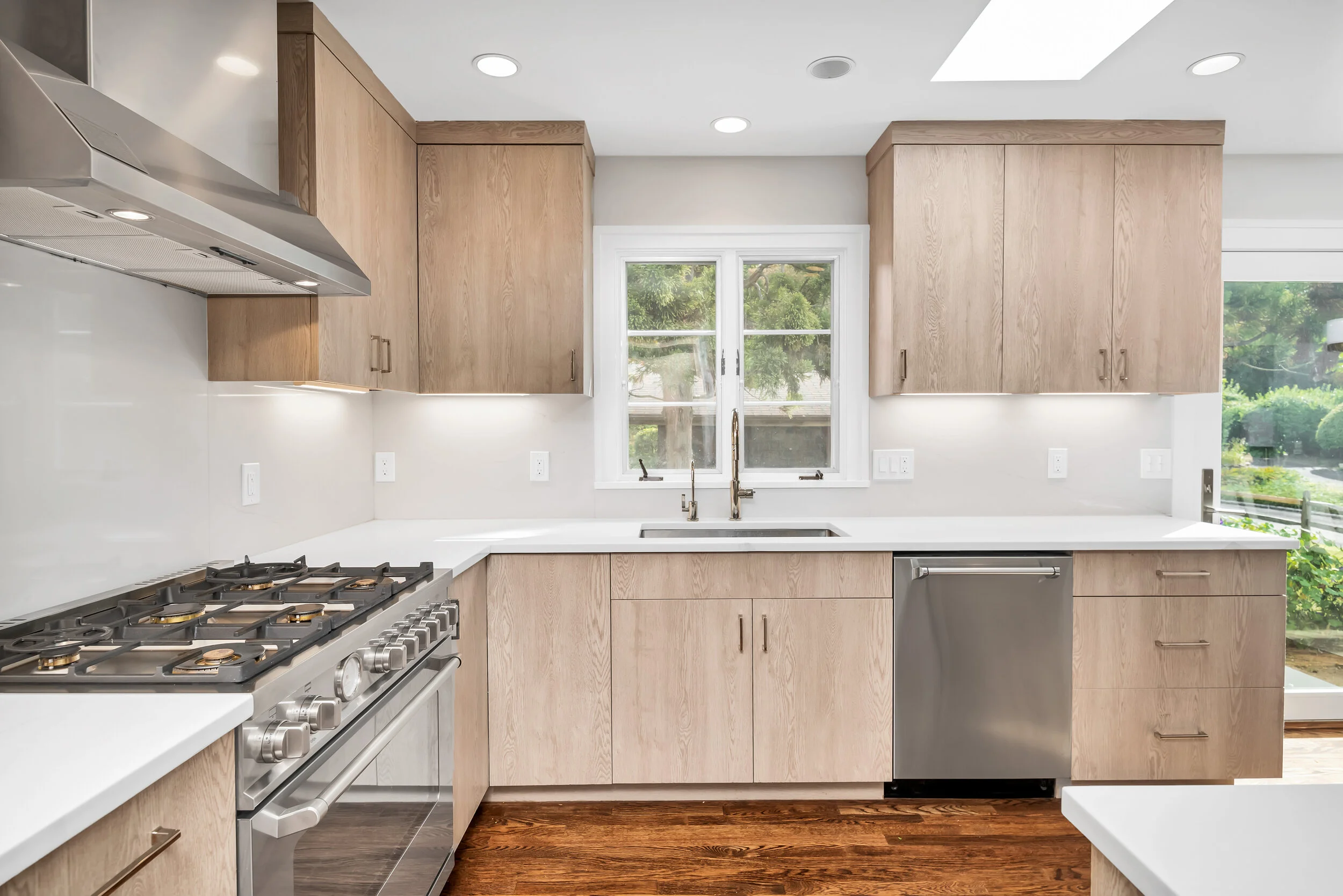 59 Stanwich_kitchen 1.jpg