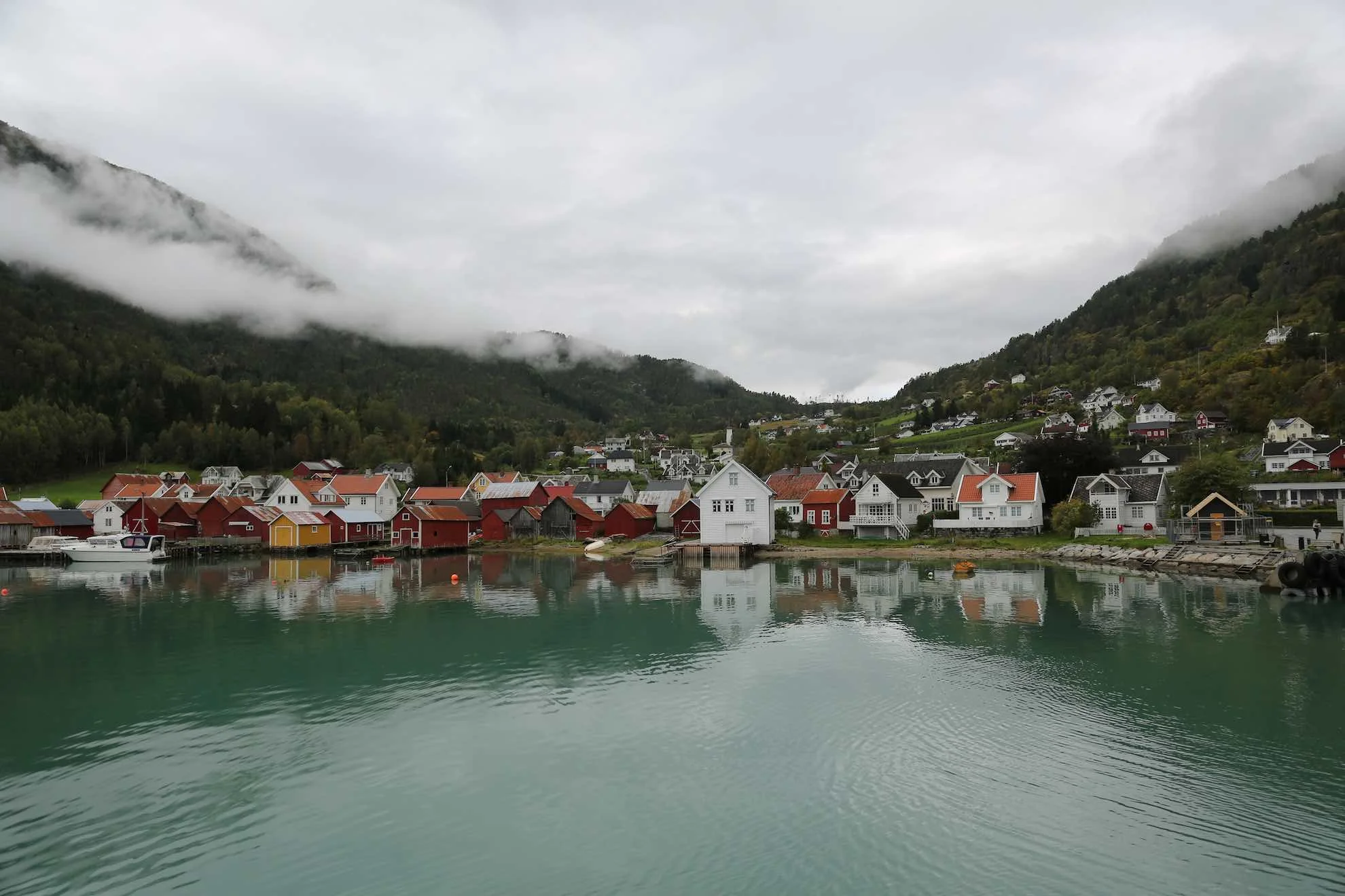 Kleine Kirchen und weite Wege