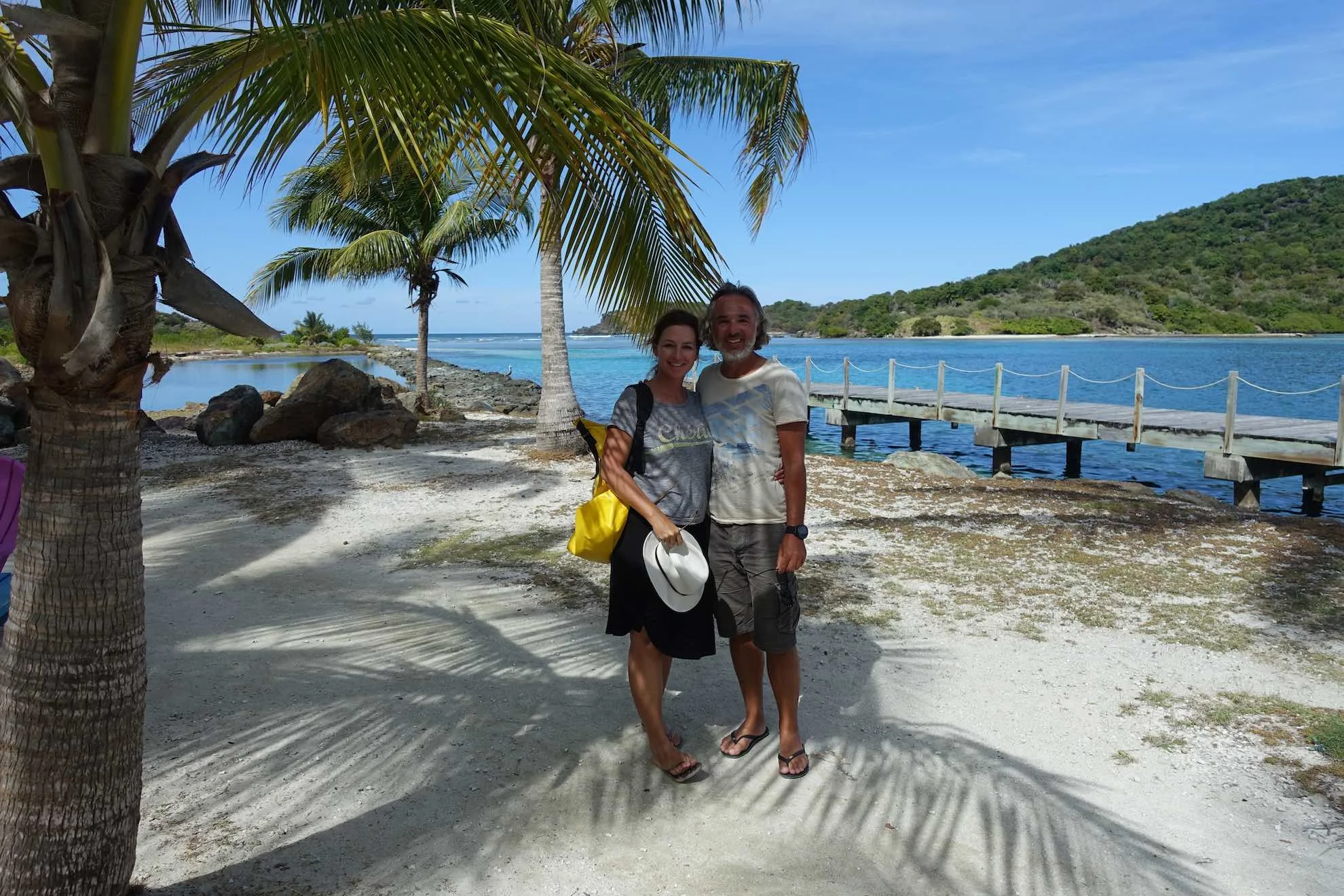 Verrückte Strand-Bars und laute(r) Menschen – ein für uns ungewohner Trubel