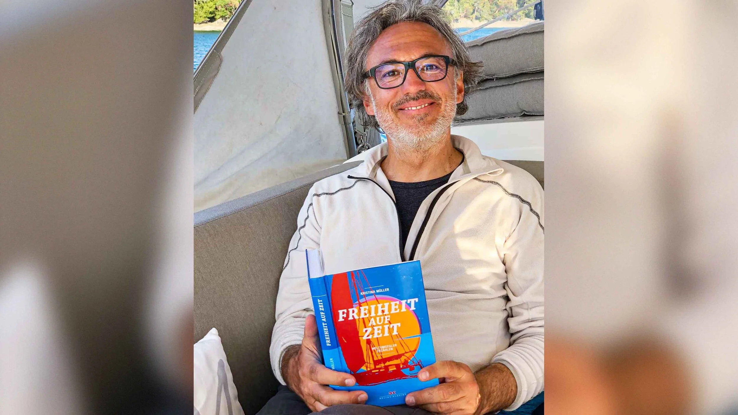 An Bord ist Zeit für ein Buch über andere Weltumsegler