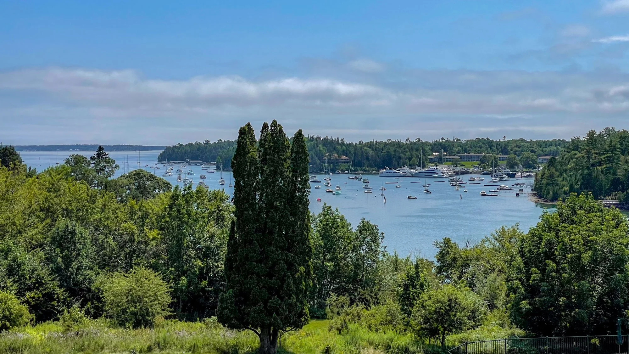 Atemberaubende Natur und verschlafene Fischerorte