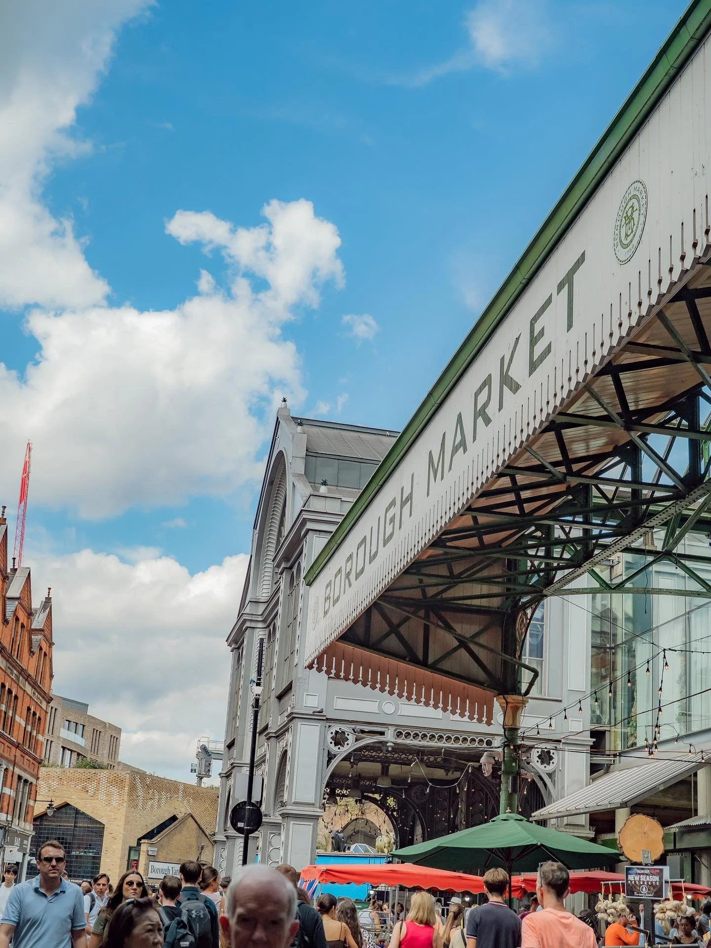 Moments this summer at one of our favourite foodie havens… β¨π Soaking up the last bits of sunshine for the season. 
#boroughmarket #borough #market #london #londoncity