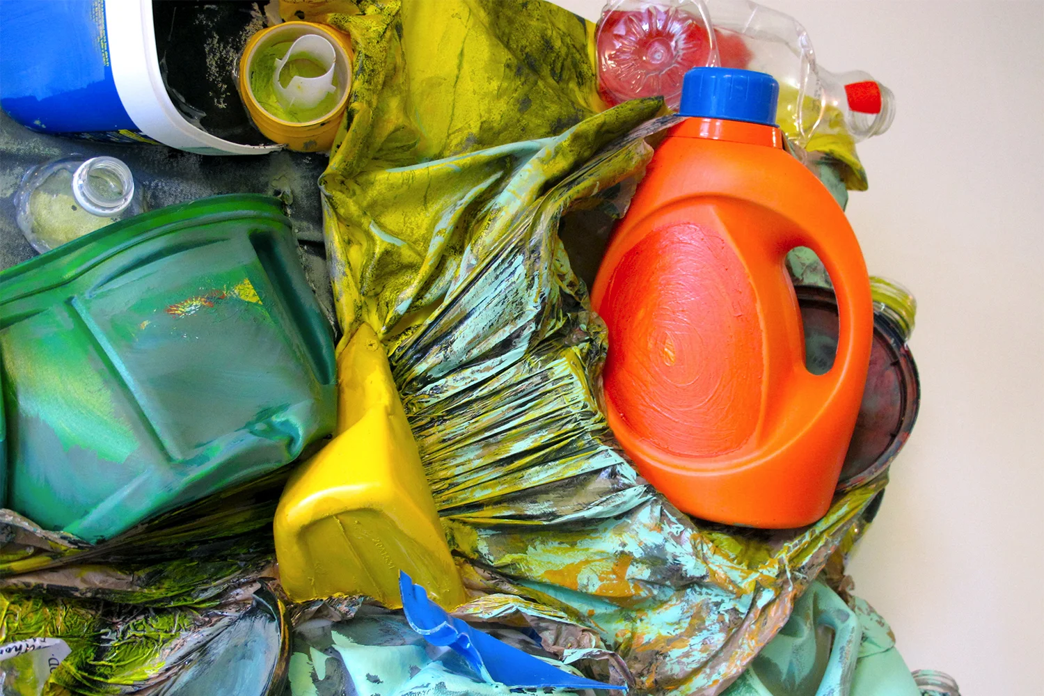 simone_plastic-3.jpg