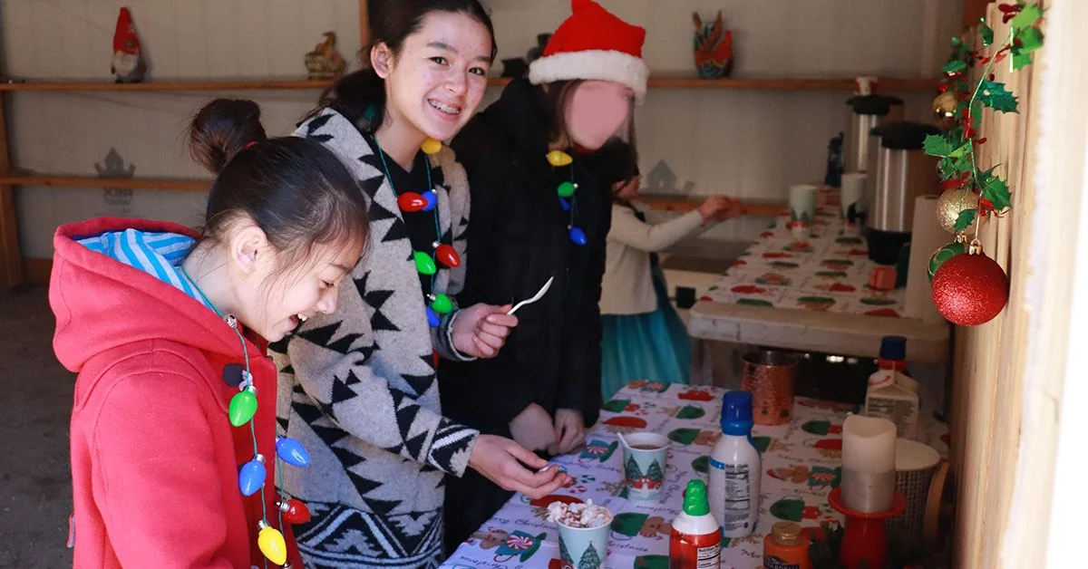 IMG_4226 blur copy small for google ads.jpg