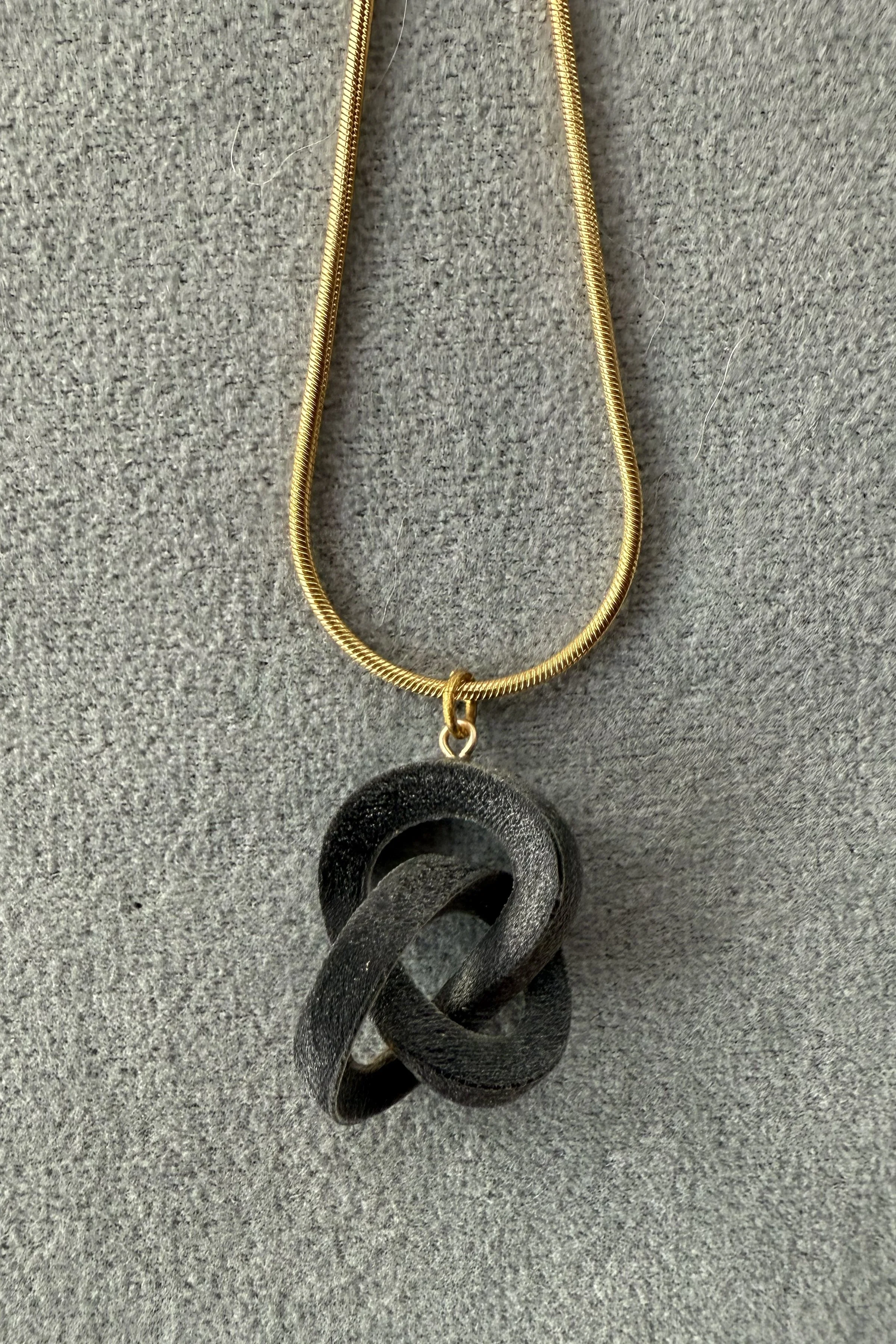 Sable Pendant