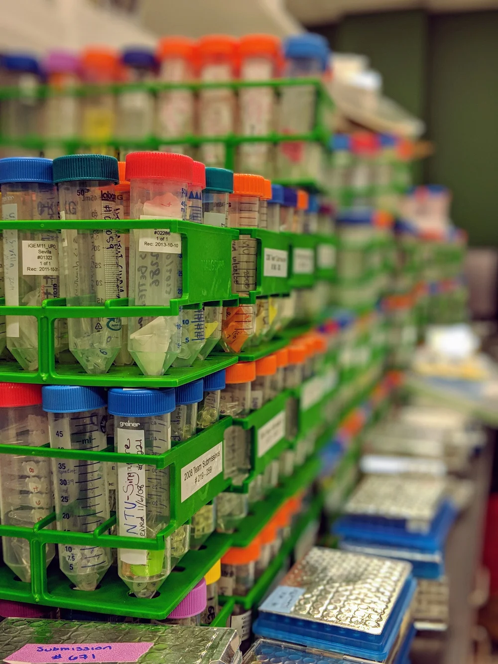 A Look Back on the History of the iGEM Distribution — iGEM Blog