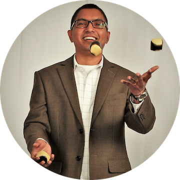 VISHAL PATEL FOUNDER & CHIEF DATA SCIENTIST, DERIVE Vishal Patel is a data science consultant and entrepreneur with over fifteen years of experience applying statistical and machine learning techniques in practical applications across a wide range of verticals. He currently runs Derive ( www.derive.io ), which focuses on data science services, consulting, training, and automated advanced analytics products. Vishal also teaches R, Python, and Data Mining as an Adjunct Professor at VCU for their MS in Decision Analytics program. He holds two Master’s degrees: MS in Computer Science (IIT, Chicago), and MS in Decision Sciences (VCU, Richmond).