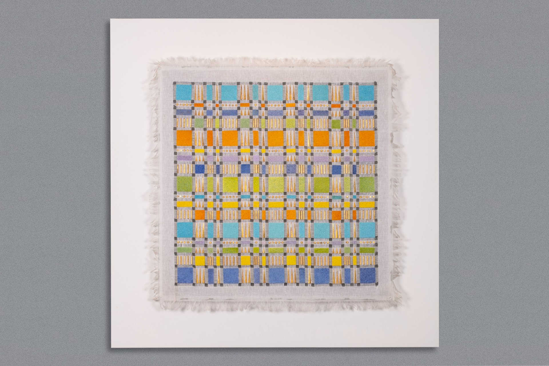 LE PRINTEMPS / SPRING, 2019 TOILE ET VERRE FUSIONNÉ / CANVAS AND FUSED RECYCLED GLASS 110 cm x 110 cm
