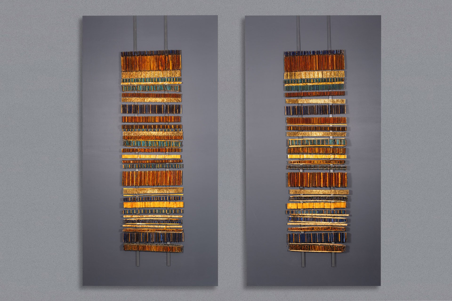 HIÉROGLYPHES DE LUMIIÊRE, 2013 CUIVRE DE RECUPERATION ET VERRE FUSIONNÉ RECYCLED COPPER AND FUSED GLASS 244cm x 124cm