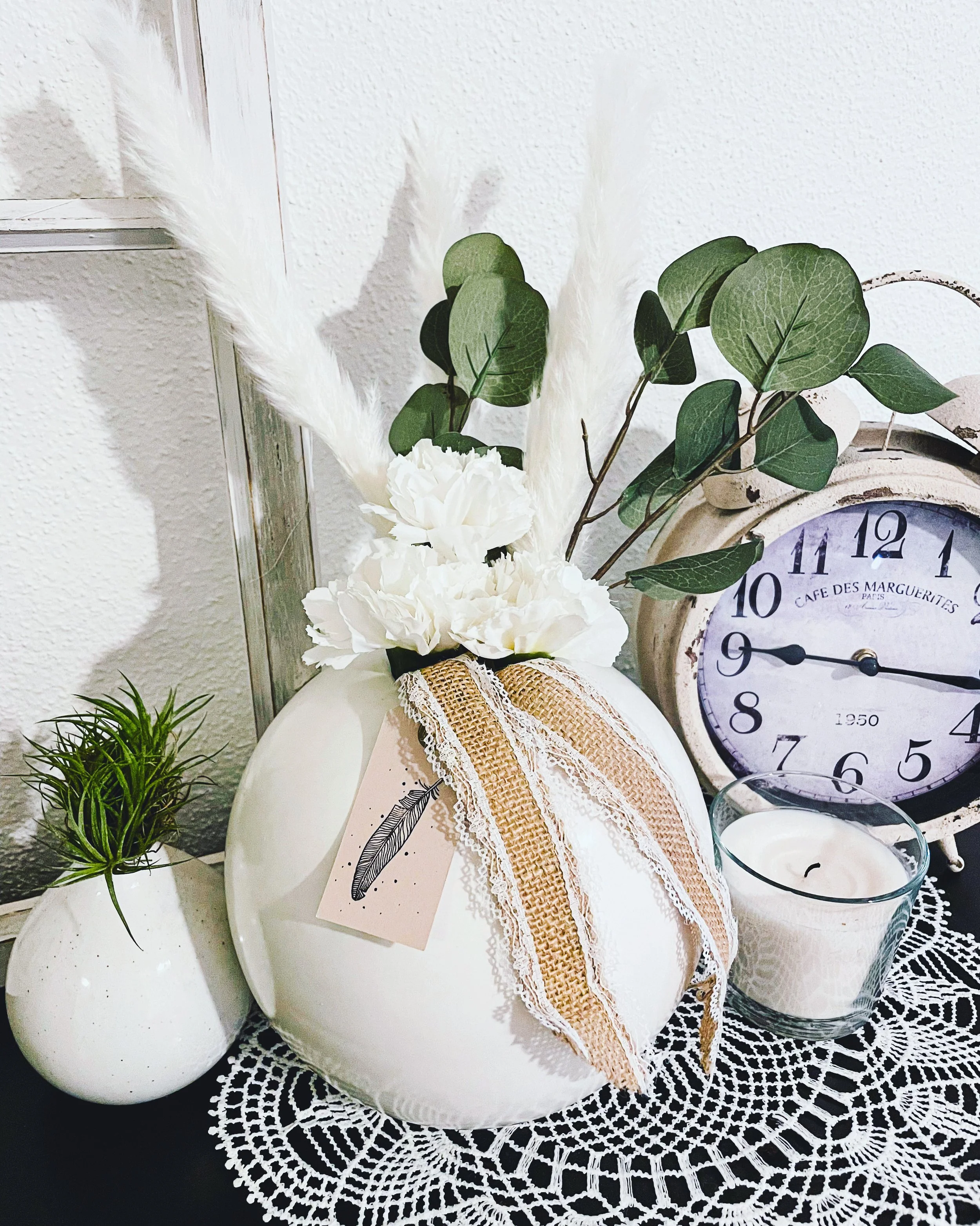 Sommerdeko-Ideen in neutralen Farben