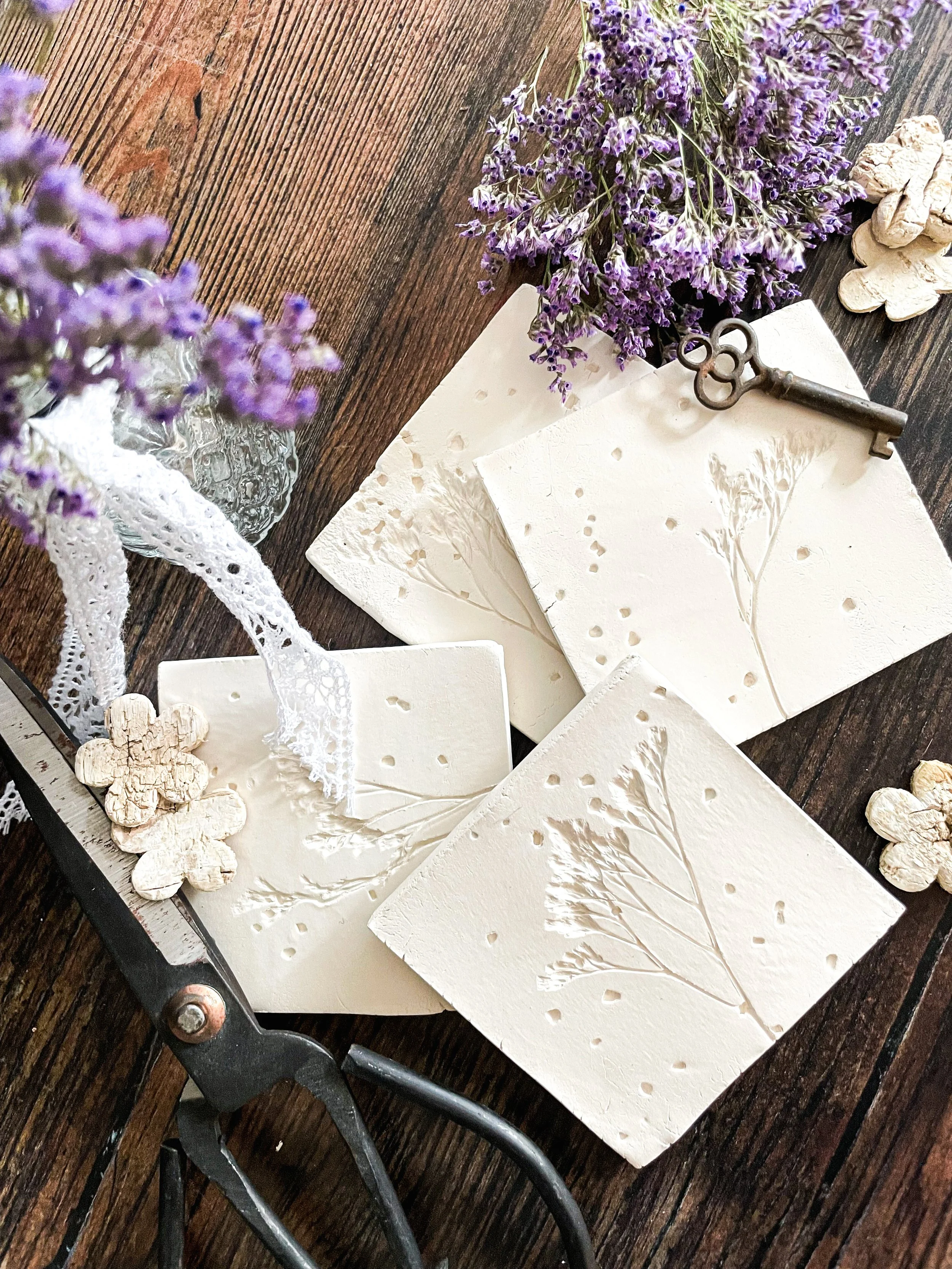 Wunderschöne, selbstgemachte Tonuntersetzer