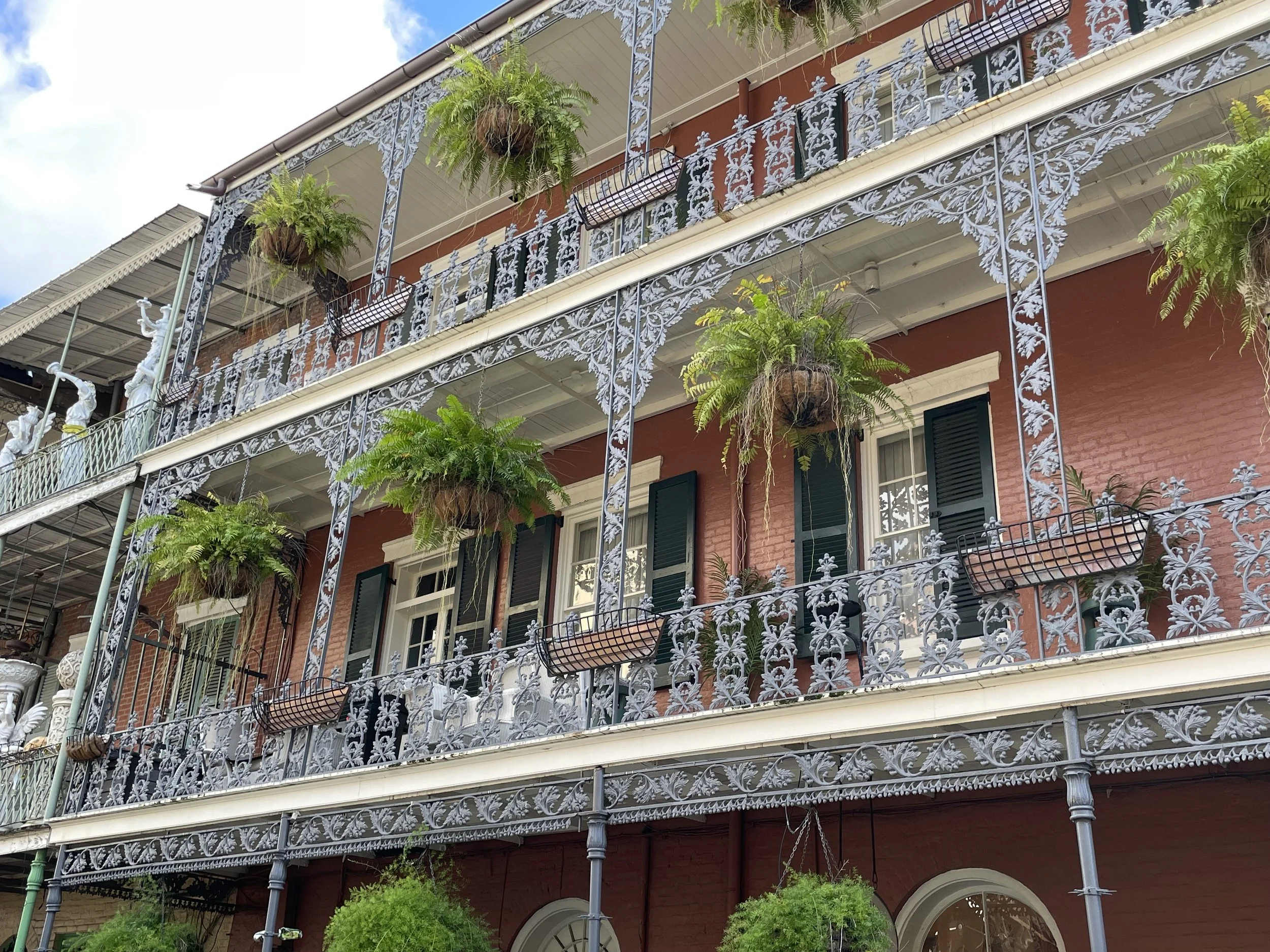 Discovering New Orleans Alone