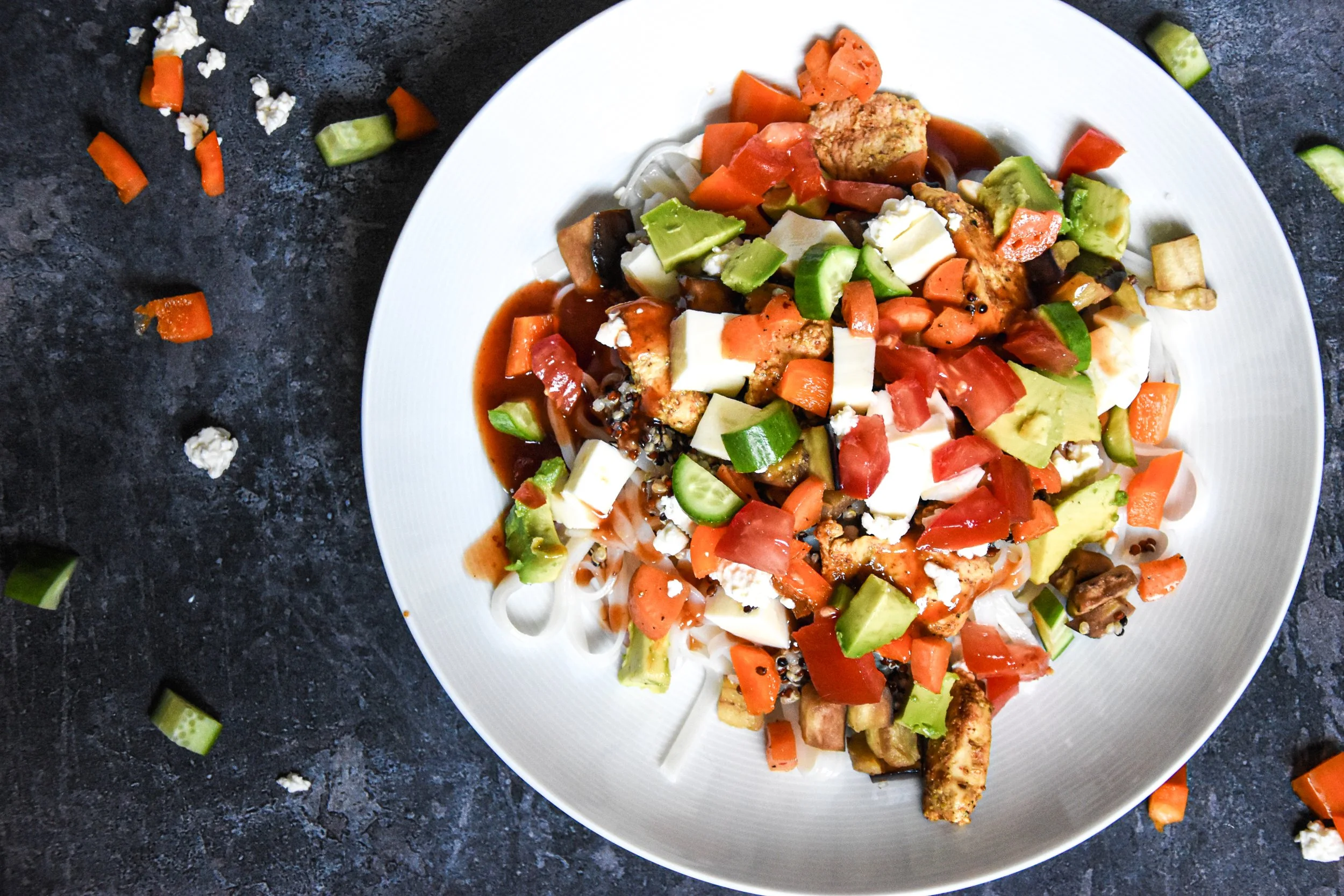 Sommerliche Reisnudel Bowl