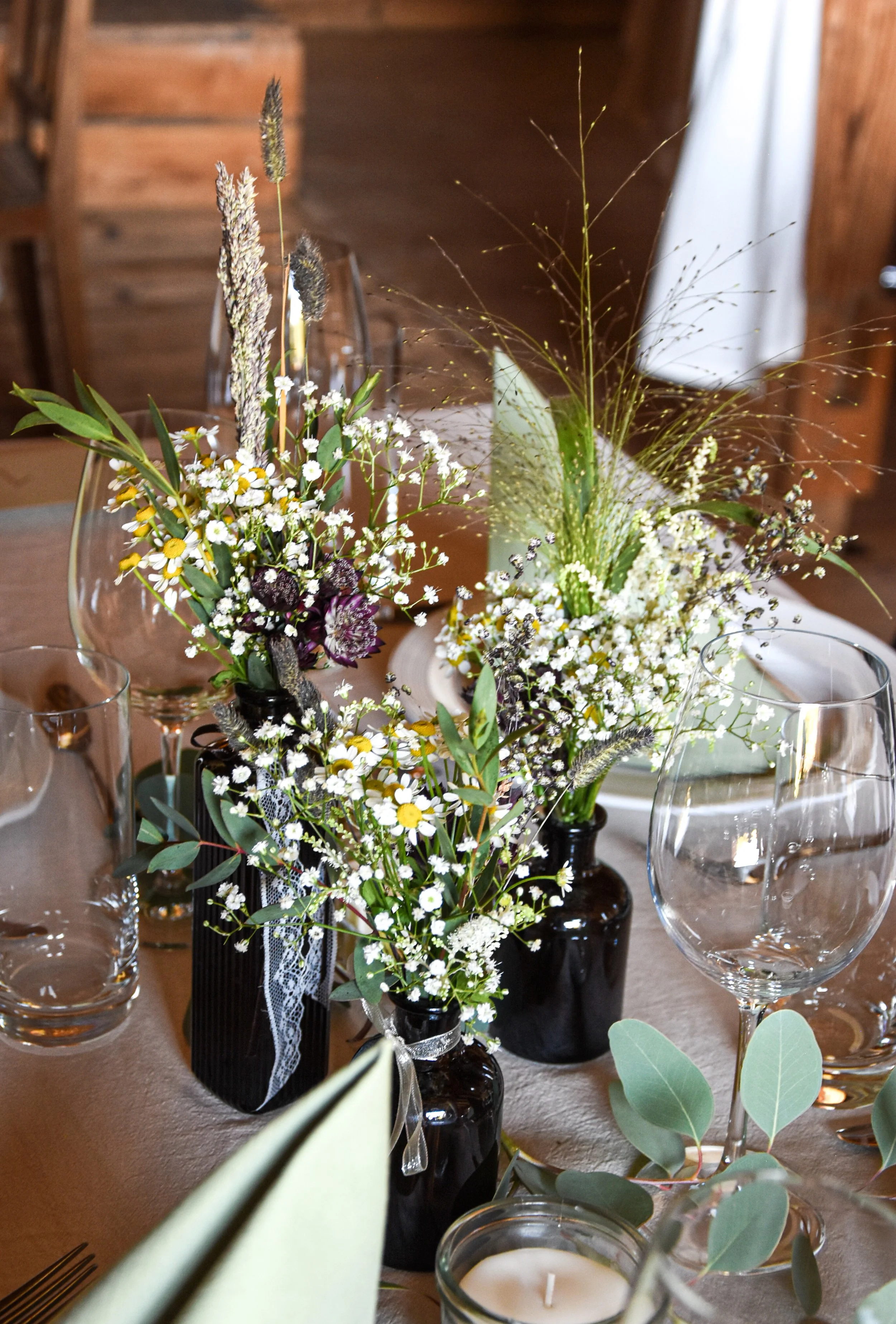 Wedding Table Decor Wildflowers