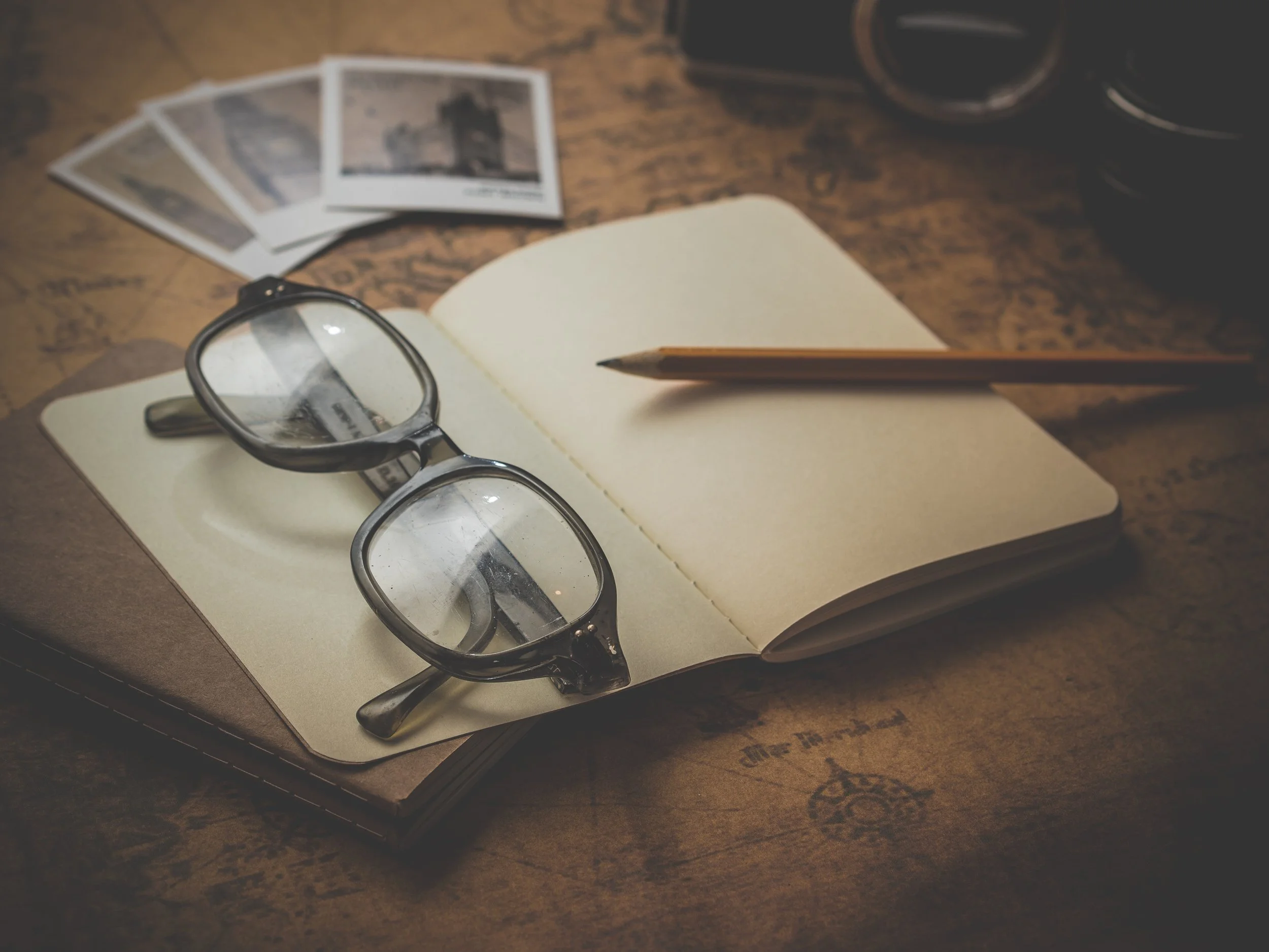 antique-blank-blur-269825.jpg