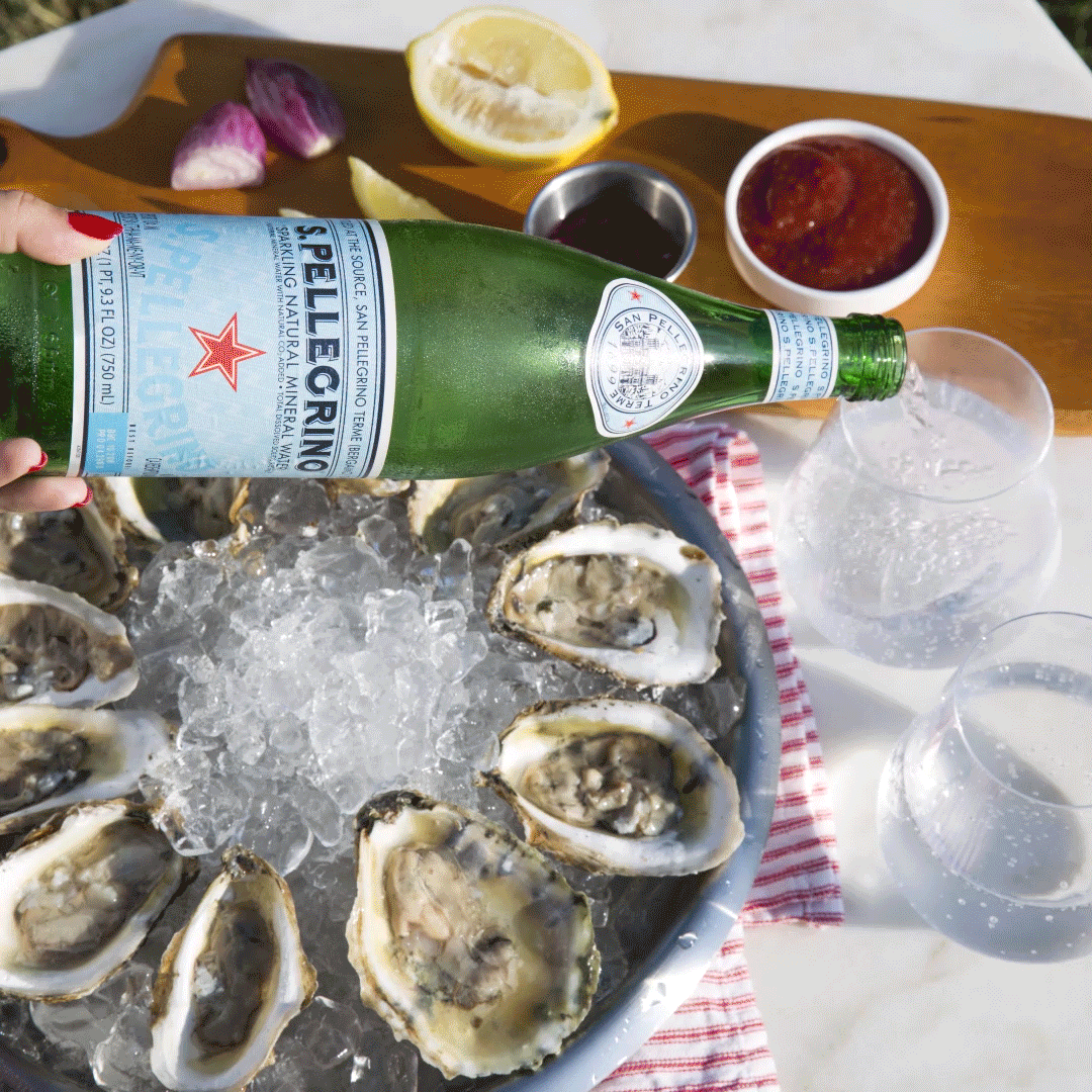 082916-Oysters-Square.gif
