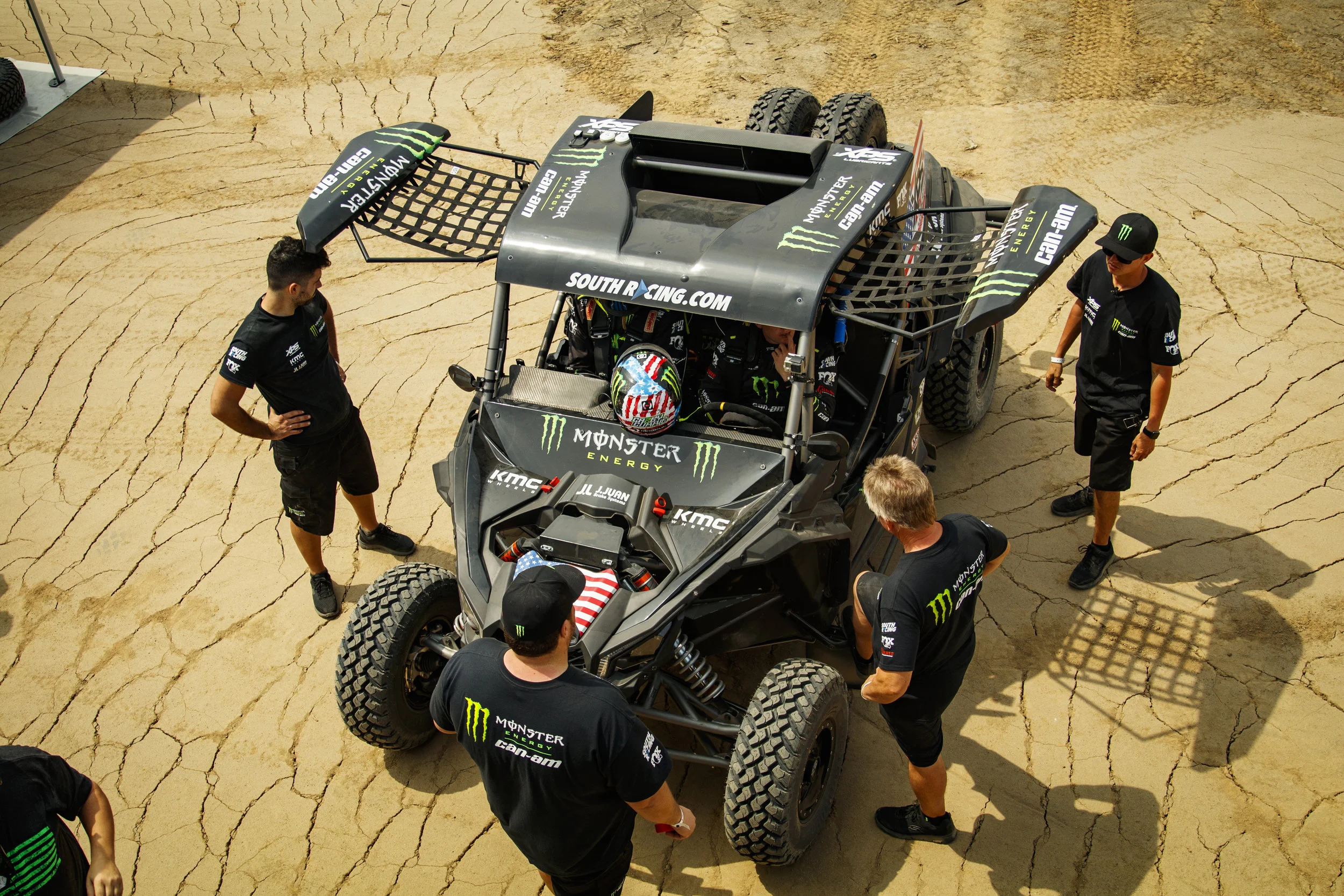 Episode 3: - All In On Dakar - It's On