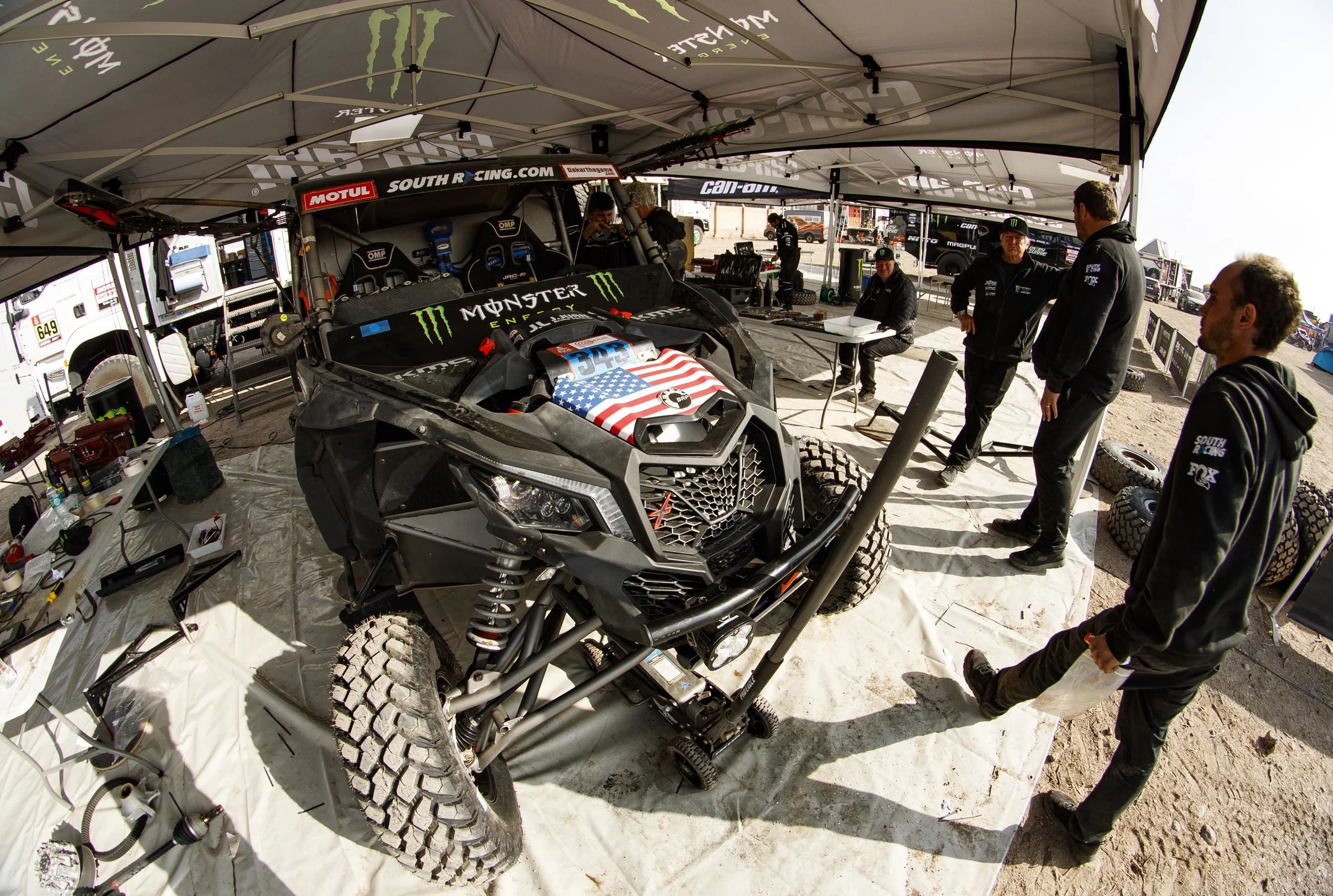 After a long overnight prep the Can-Am is ready for stage 4.