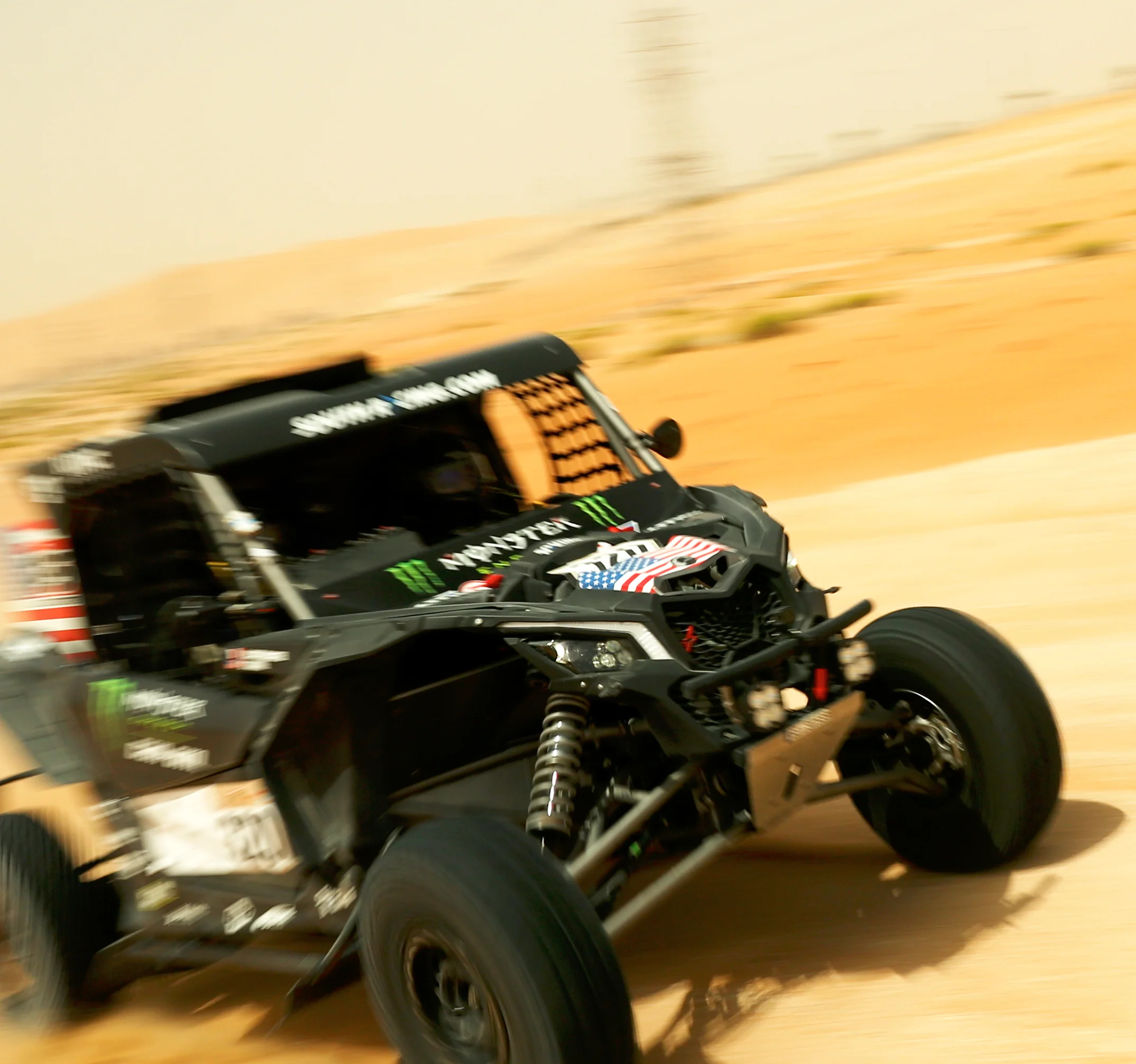 CaseyCurrie_AbuDhabiDesertChallenge_Rally_ Stage2_CanAm_005.jpg