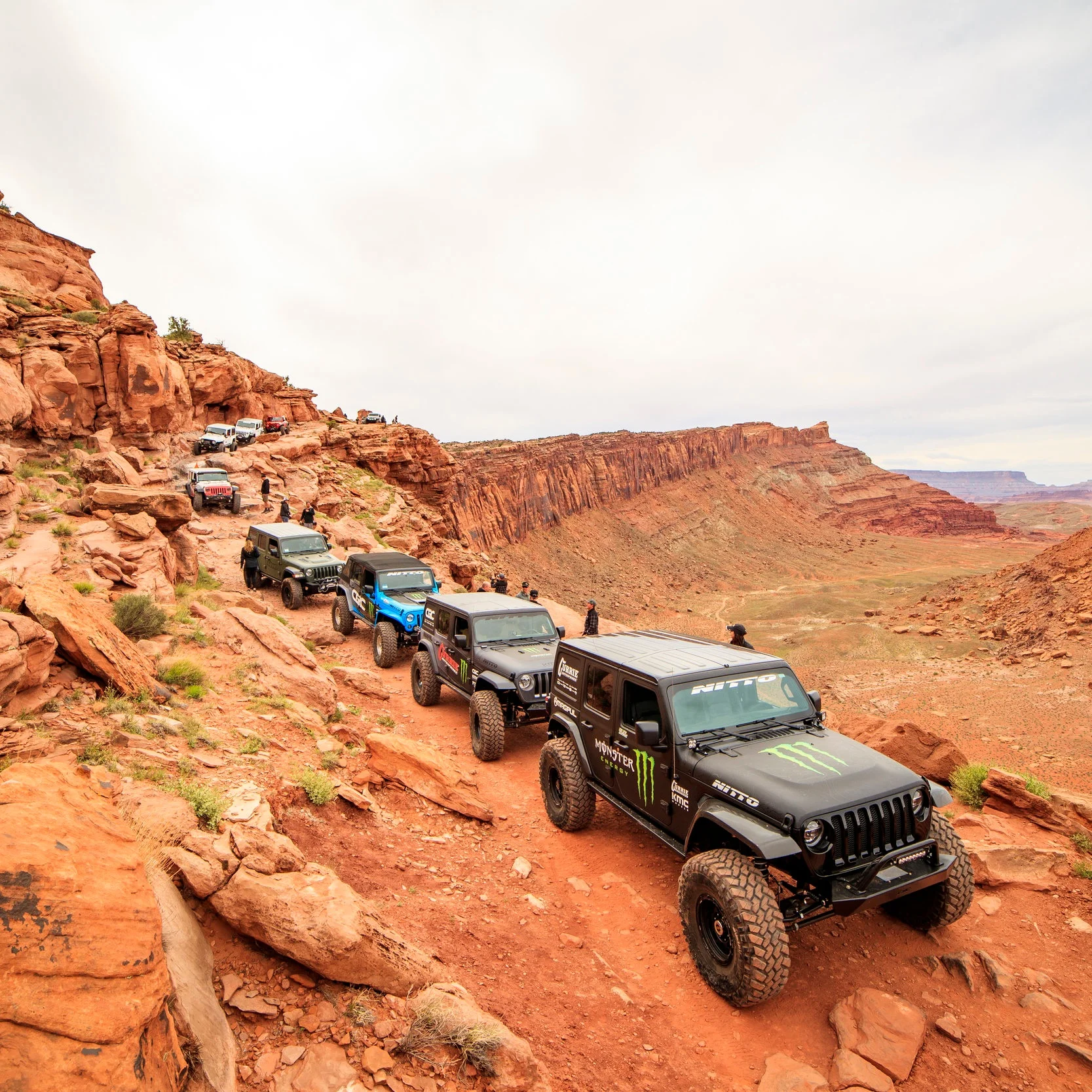 MOST SCENIC JEEP VIEWS EVER | MOAB EJS | CASEY CURRIE VLOG