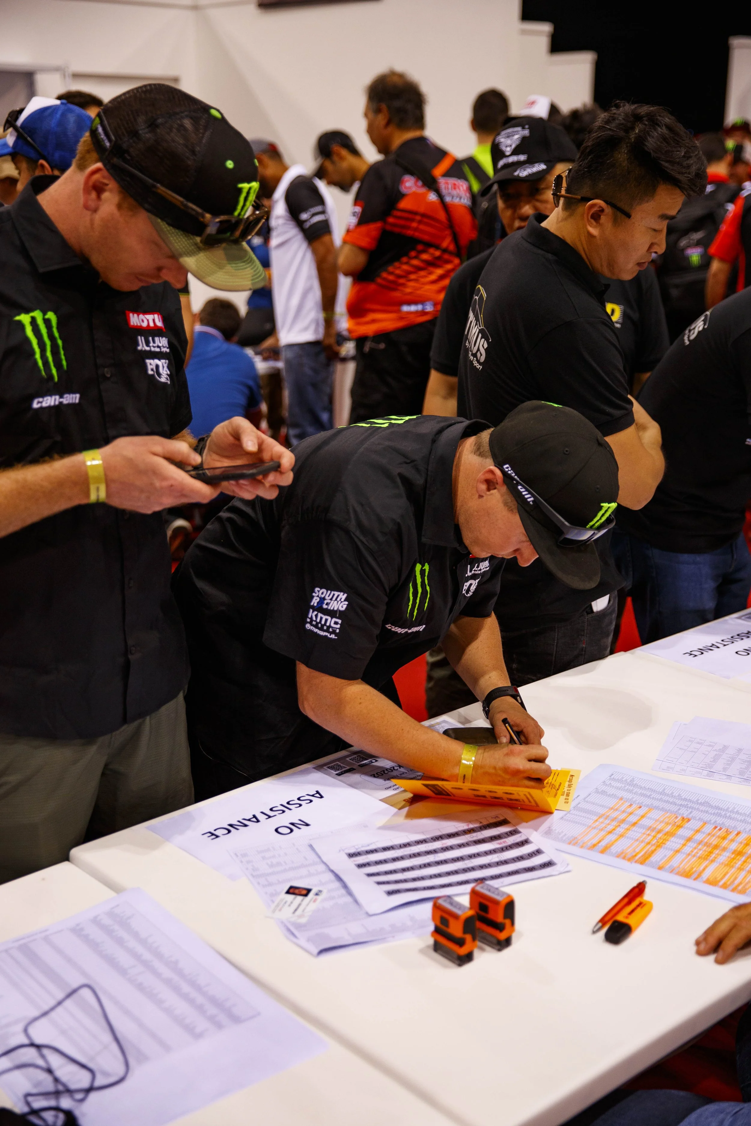 1_3_CaseyCurrie_Dakar2020_Accreditation_JeddahSaudiArabia_FullSize_005.jpg