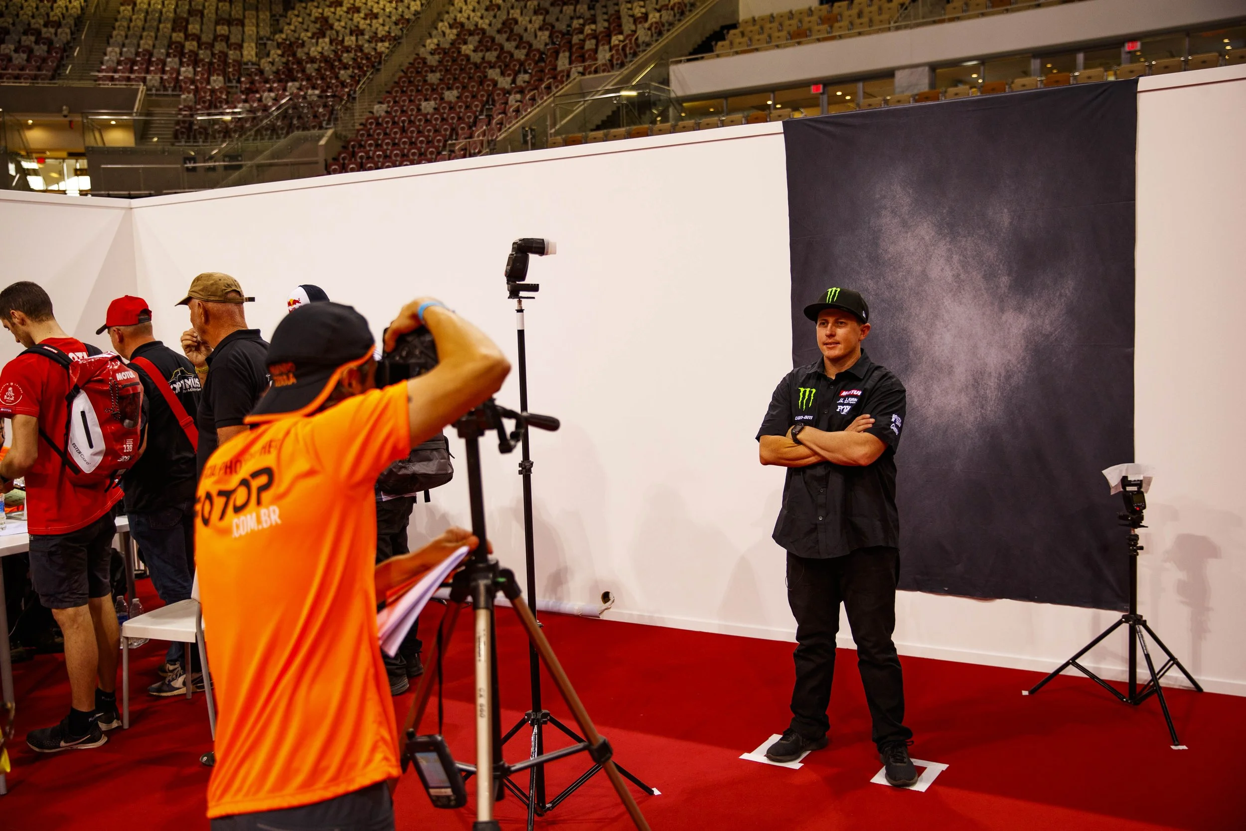 1_3_CaseyCurrie_Dakar2020_Accreditation_JeddahSaudiArabia_FullSize_006.jpg