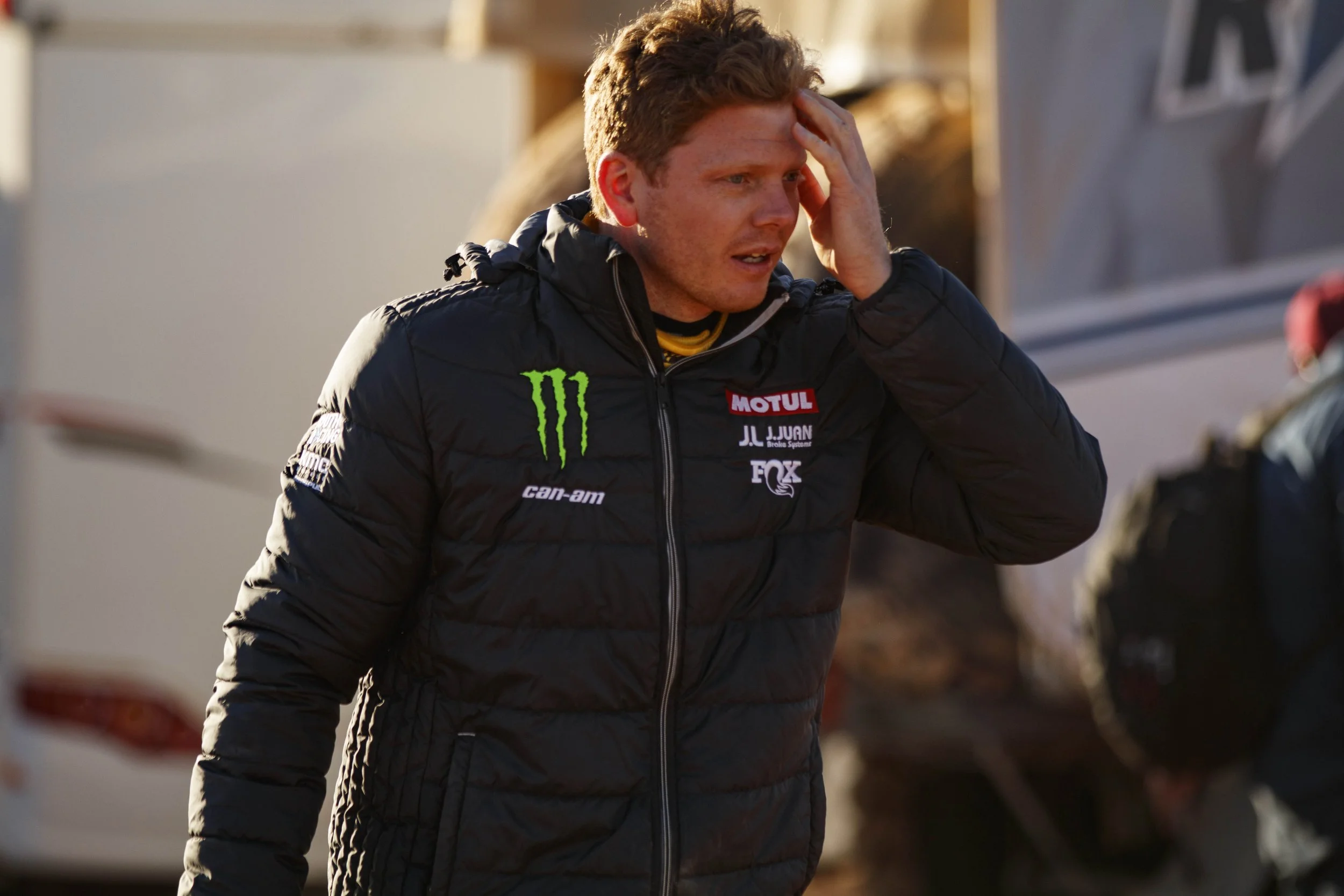 1_9_CaseyCurrie_Dakar2020_Stage5_AlUlatoHail_FullSize_003.jpg