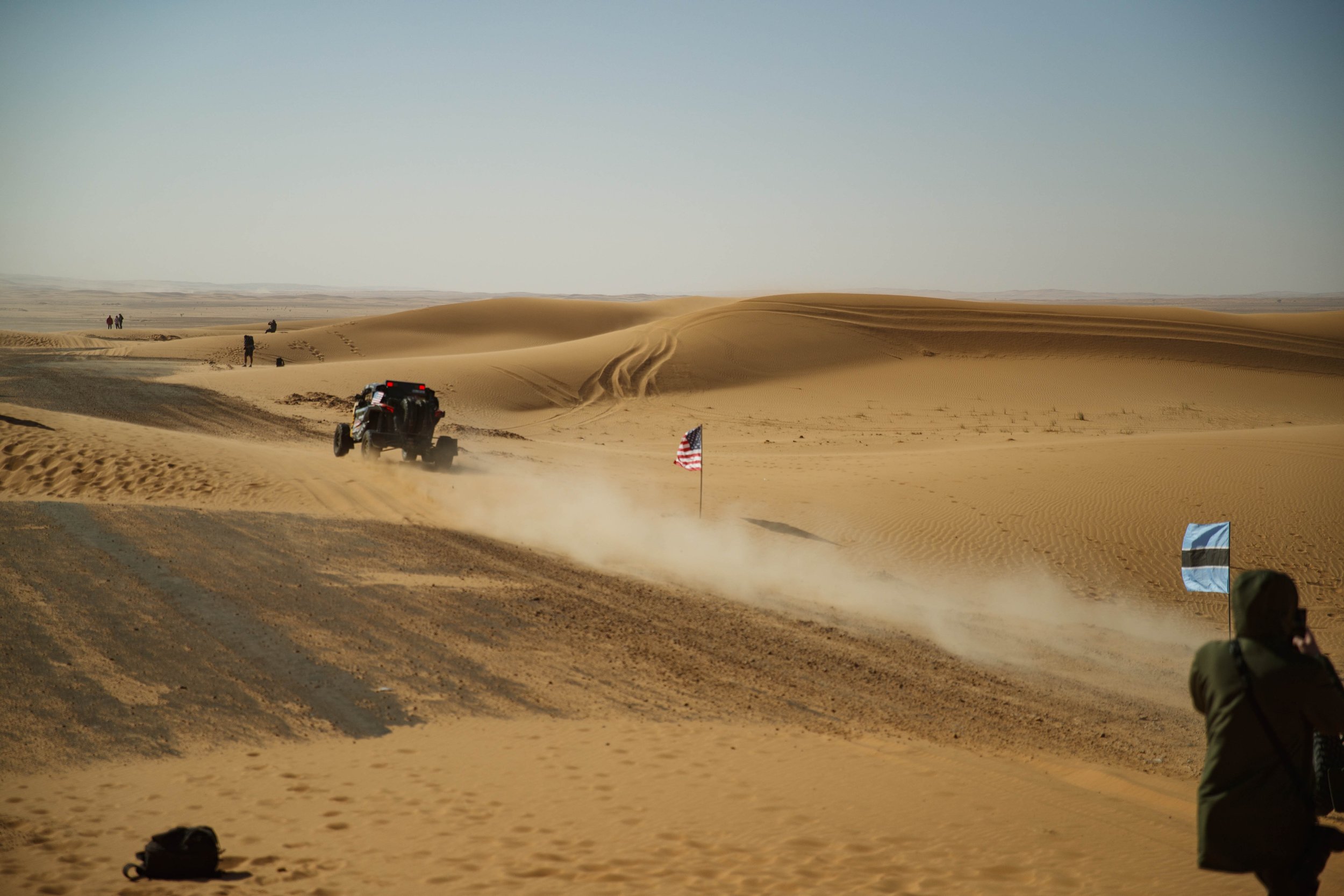1_12_CaseyCurrie_Dakar2020_Stage7_RiyadhtoWaduAlDawasir_FullSize_007.jpg