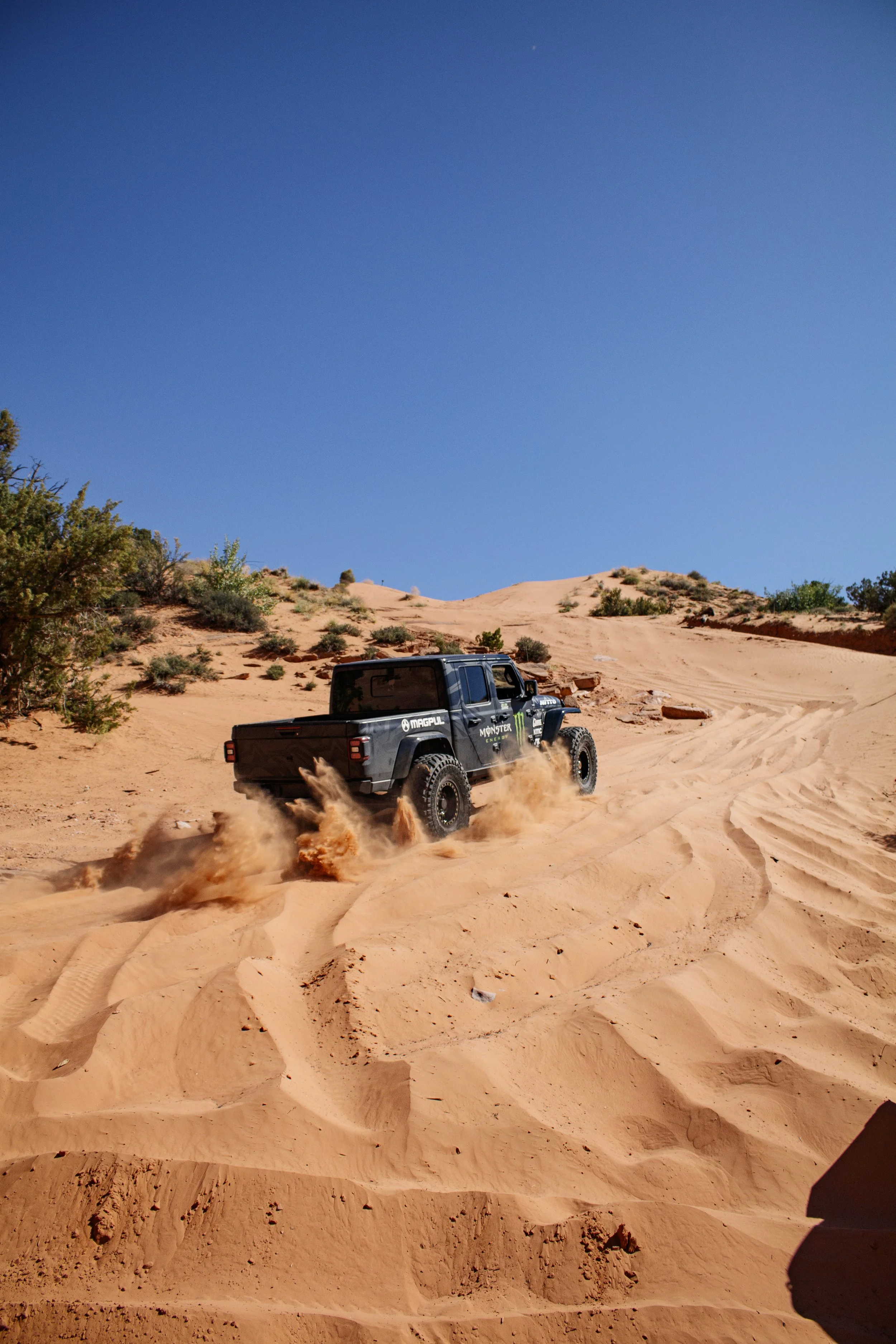 5_22_CaseyCurrie_MoabUtah_MoabRim_JeepGladiator_NoCrop_003.jpg