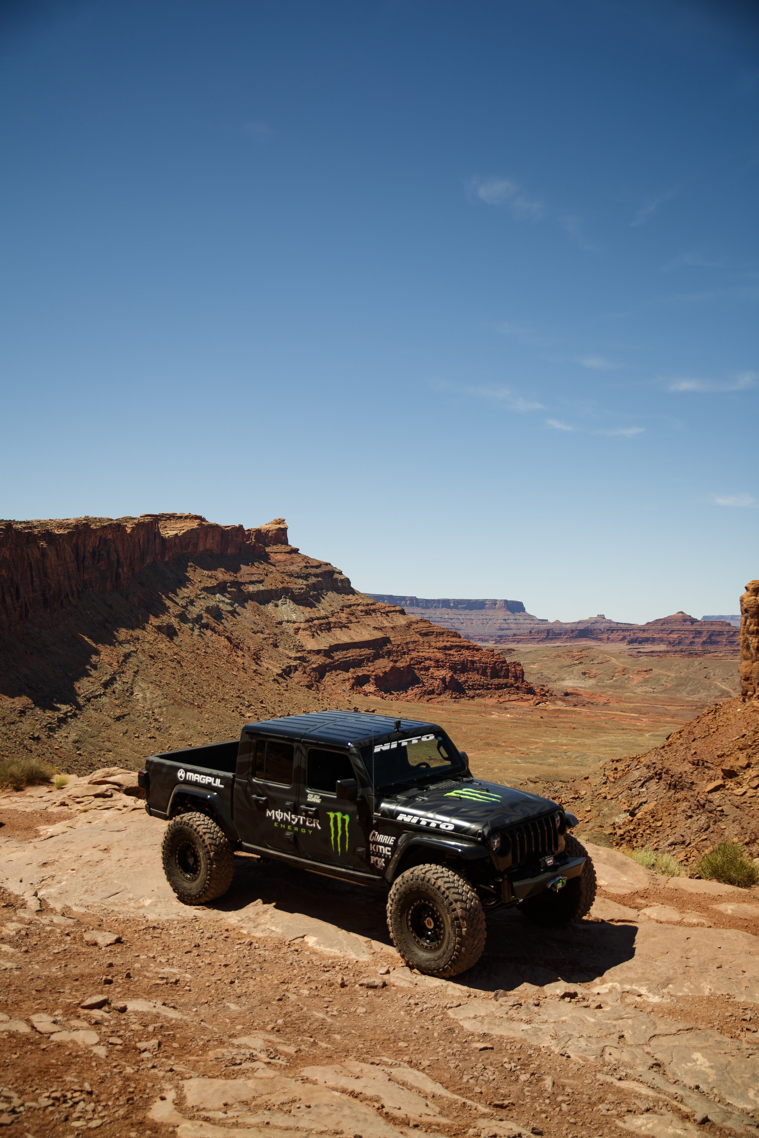 5_23_CaseyCurrie_MoabUtah_Cliffhanger_JeepGladiator_NoCrop_003.jpg
