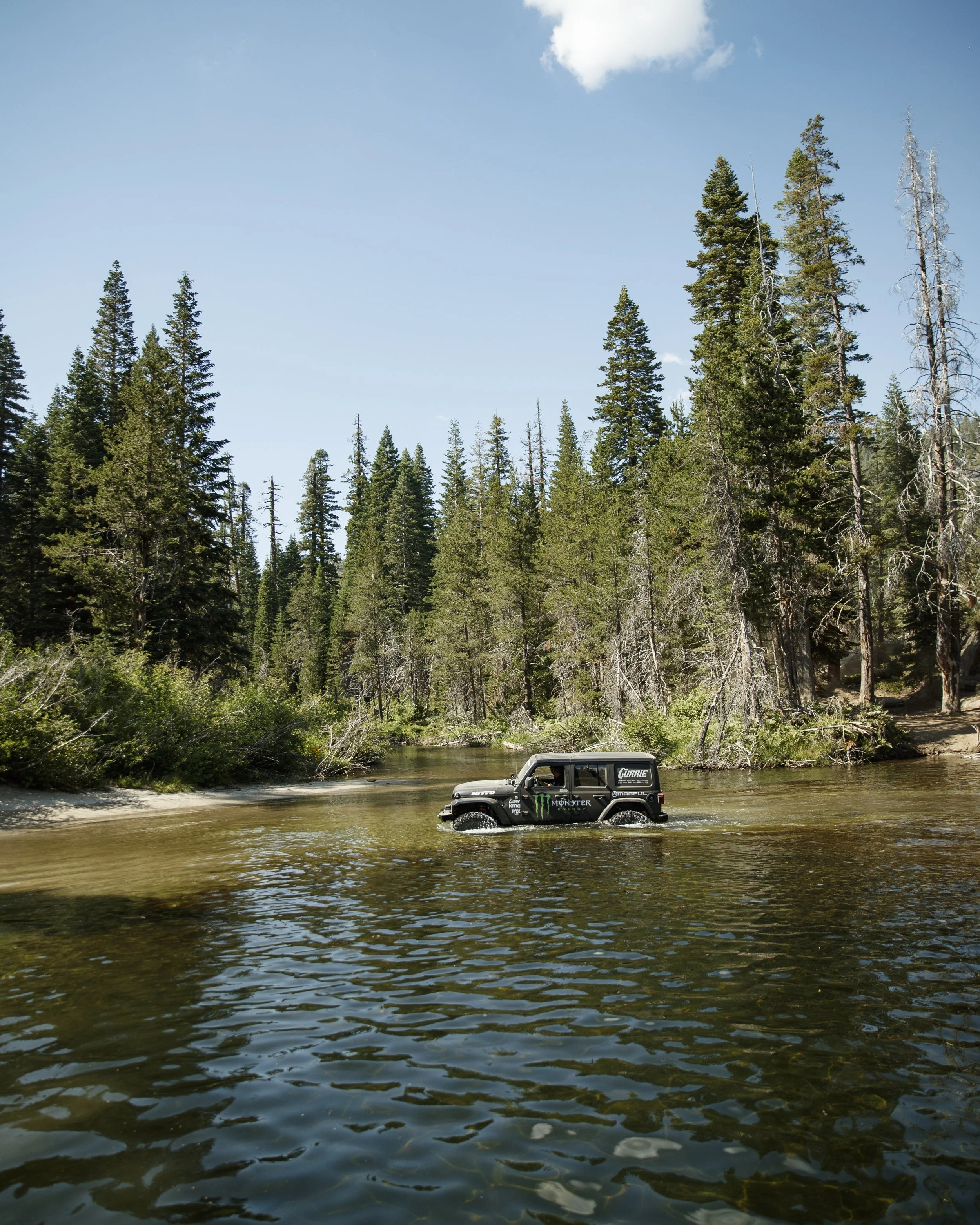7_22_CaseyCurrie_RubiconTrail_MonsterJL_4X5_015.jpg