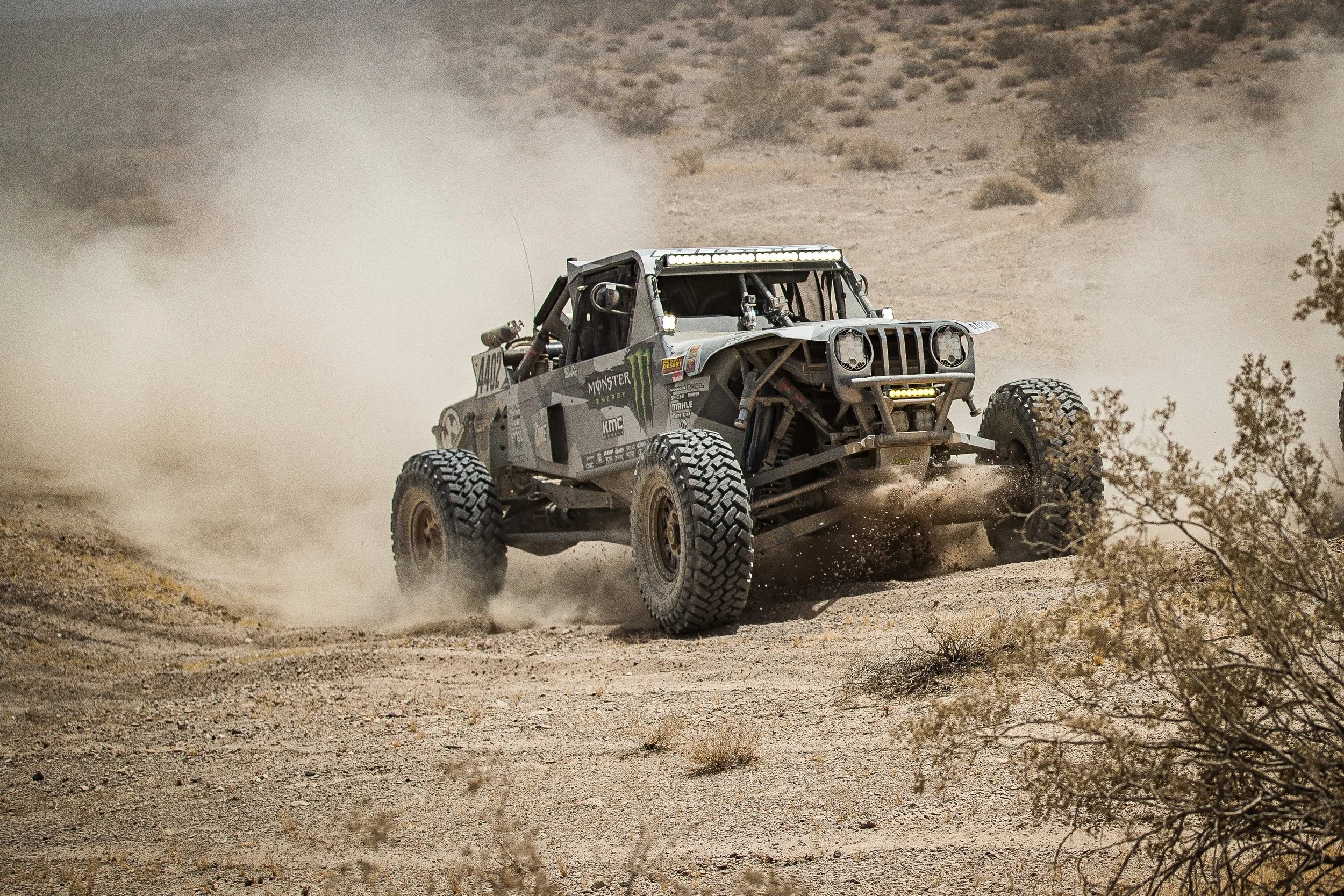 8_14_CaseyCurrie_Vegas2Reno_TrophyJeep_NoCrop_006.jpg