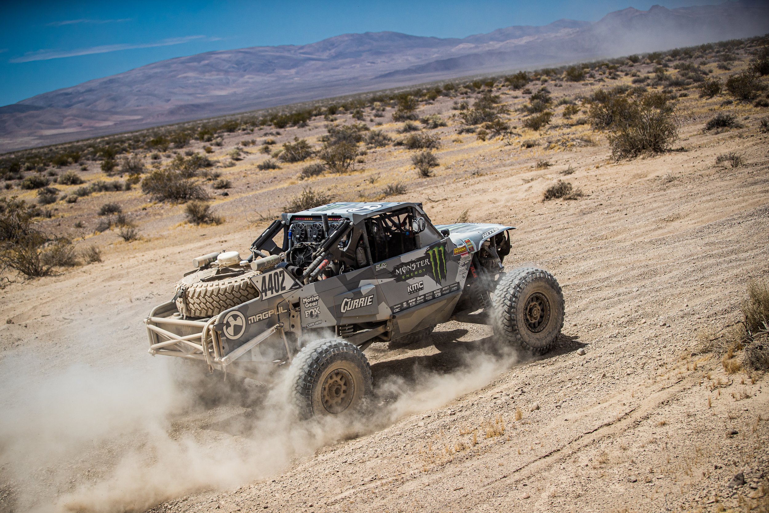 8_14_CaseyCurrie_Vegas2Reno_TrophyJeep_NoCrop_010.jpg
