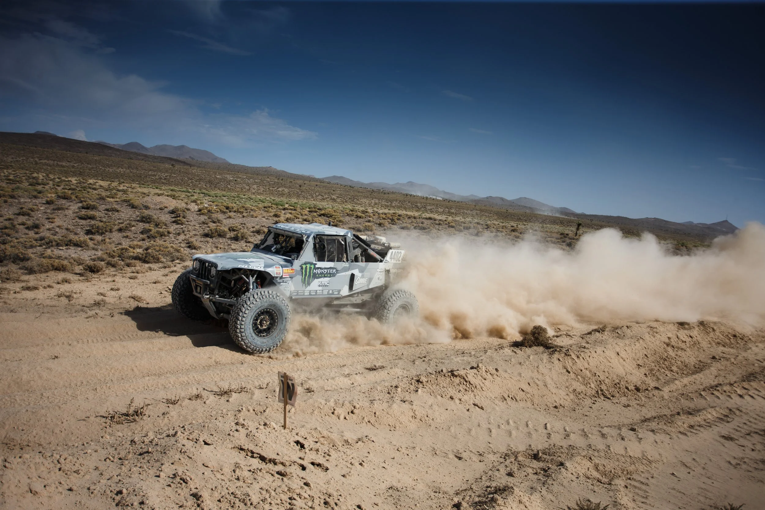 8_14_CaseyCurrie_Vegas2Reno_TrophyJeep_NoCrop_012.jpg