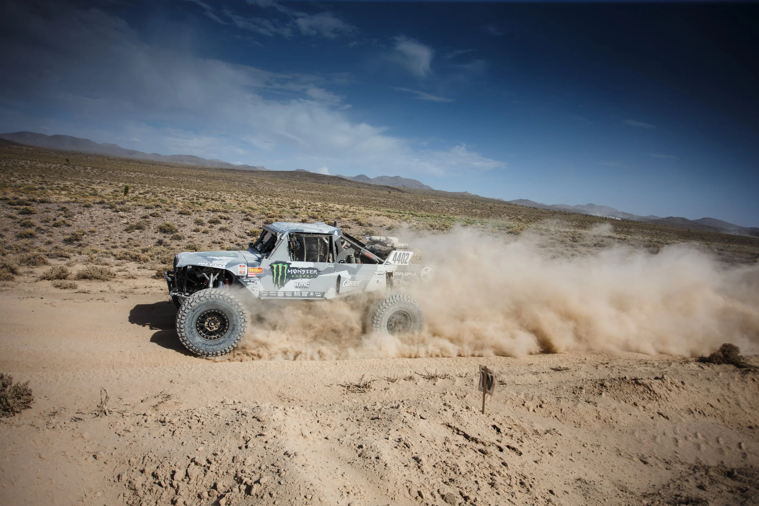 8_14_CaseyCurrie_Vegas2Reno_TrophyJeep_NoCrop_015.jpg