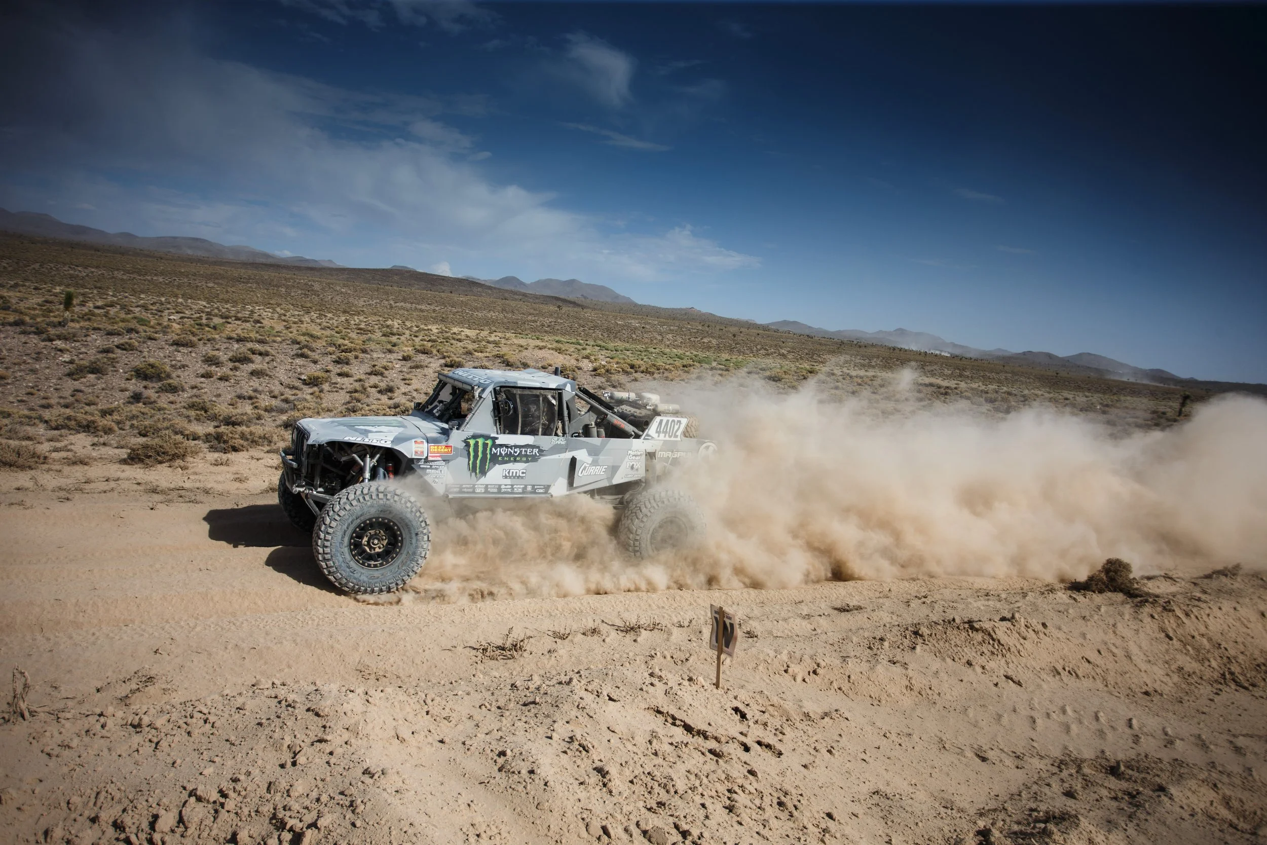 8_14_CaseyCurrie_Vegas2Reno_TrophyJeep_NoCrop_014.jpg