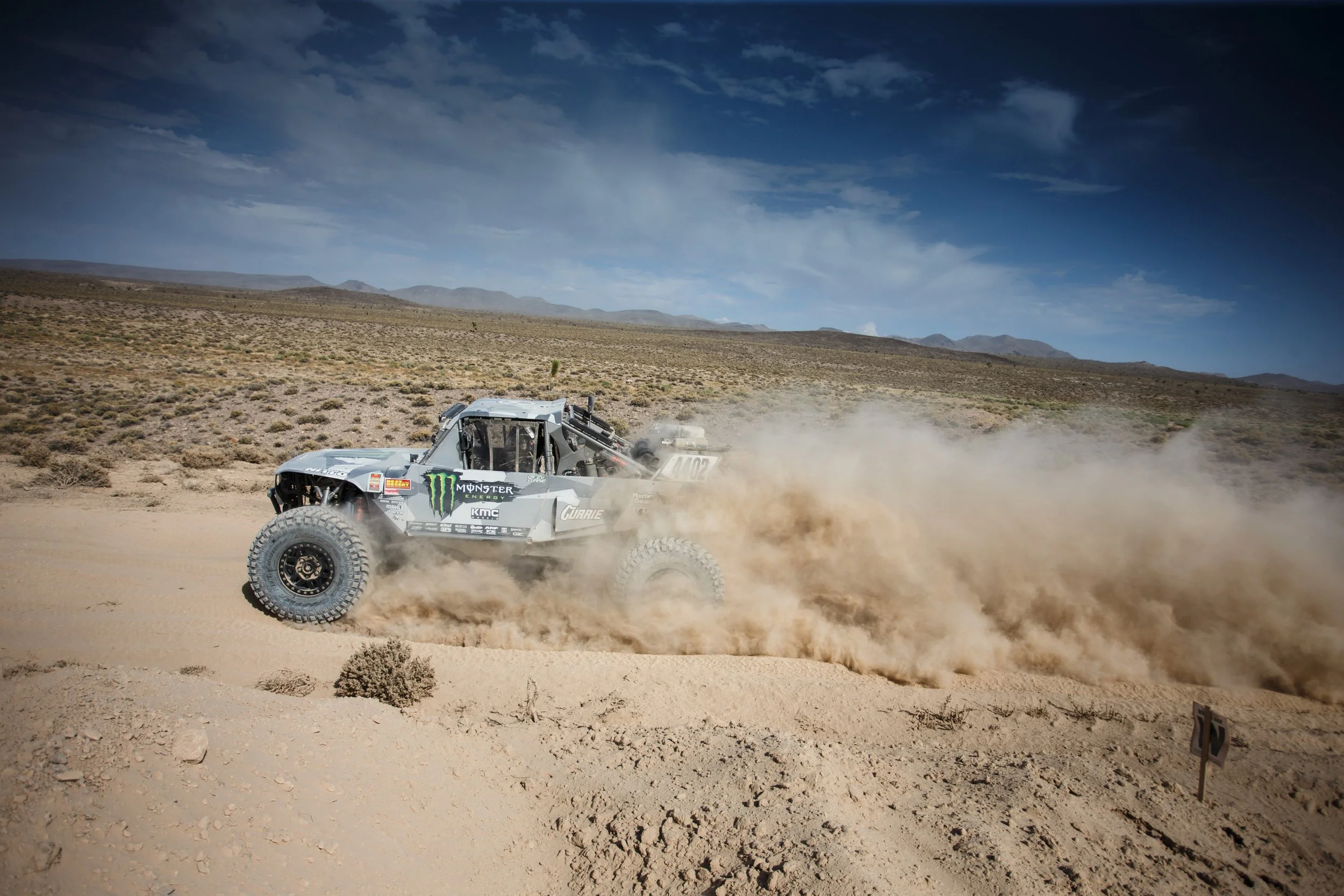 8_14_CaseyCurrie_Vegas2Reno_TrophyJeep_NoCrop_016.jpg