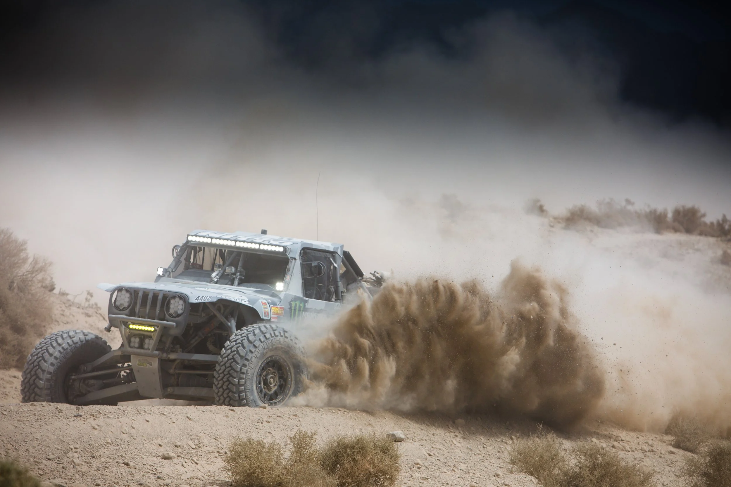 8_14_CaseyCurrie_Vegas2Reno_TrophyJeep_NoCrop_028.jpg