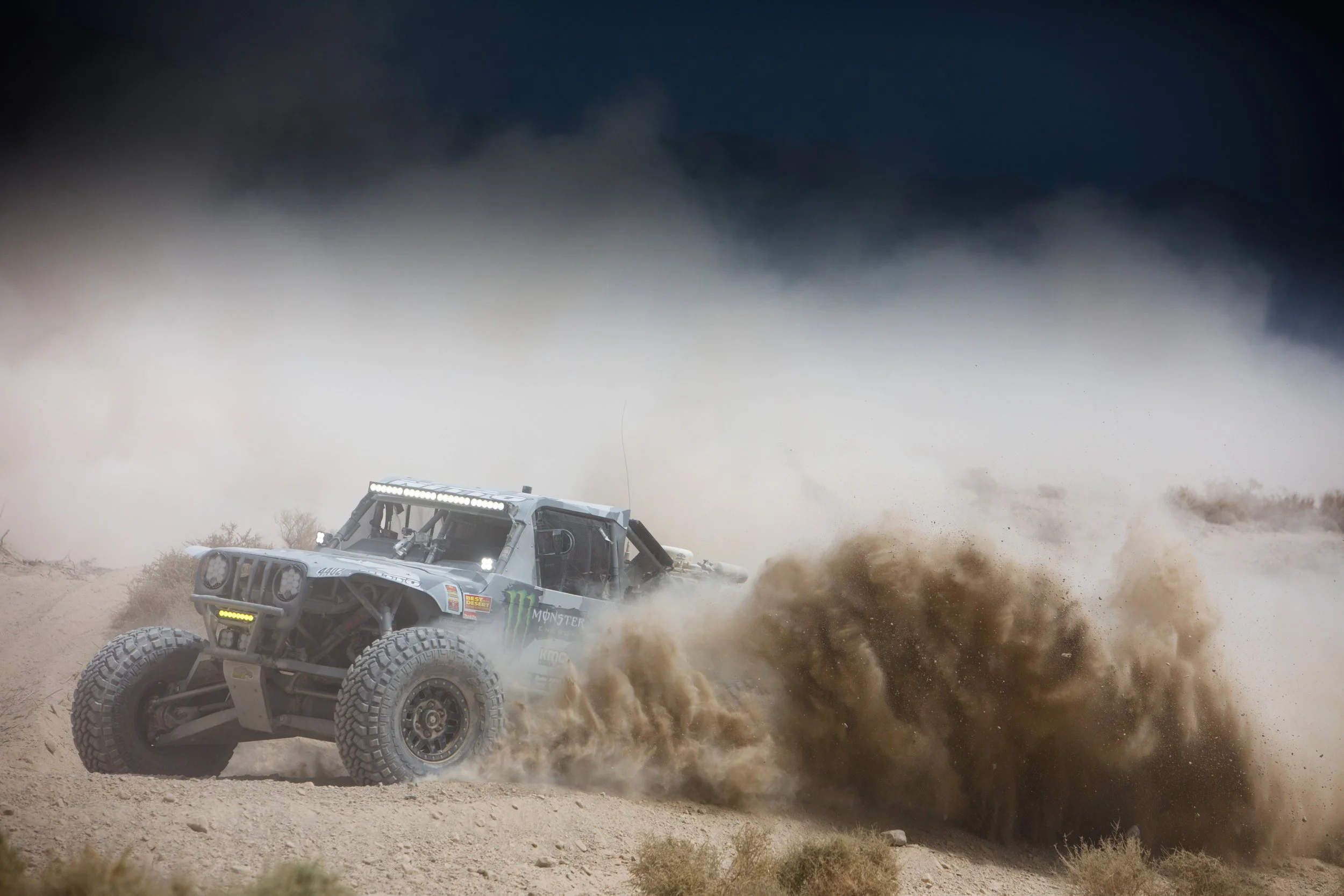 8_14_CaseyCurrie_Vegas2Reno_TrophyJeep_NoCrop_029.jpg