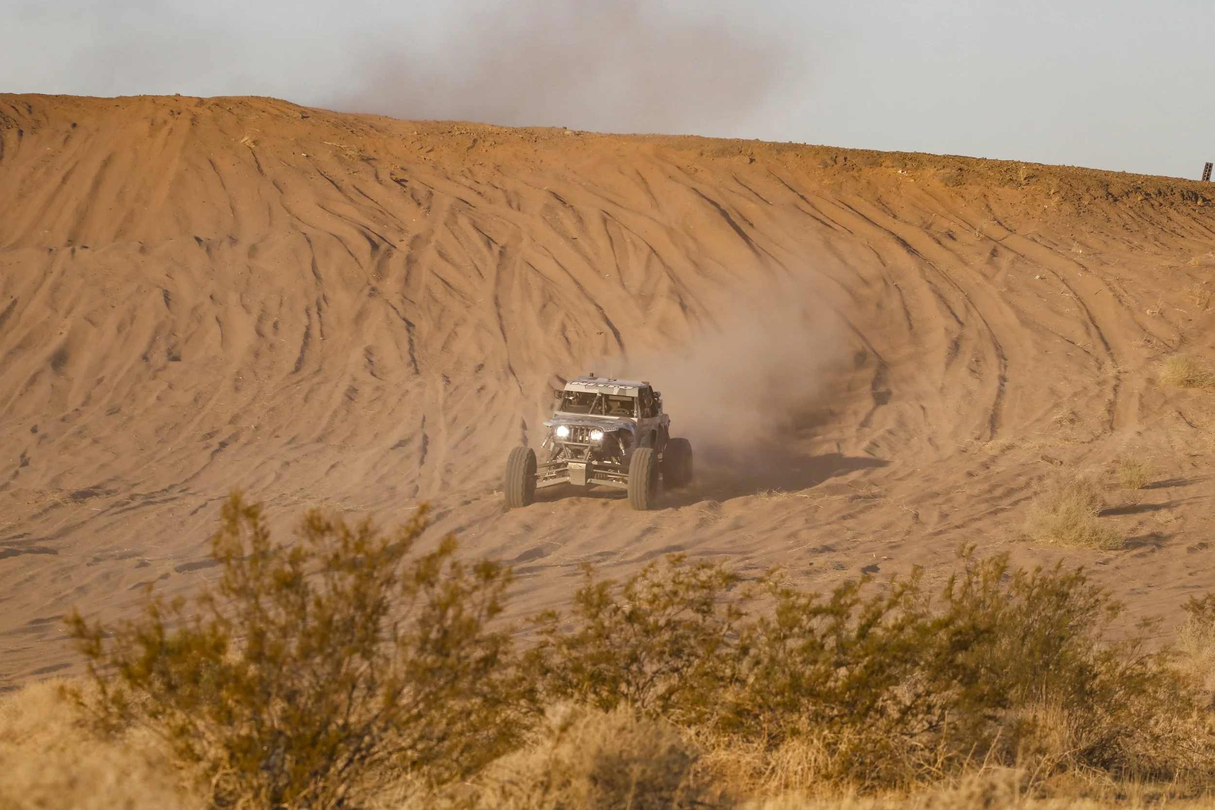 10_23_CaseyCurrie_BlueWaterDesertChallenge_ParkerAZ_TrophyJeep_NoCrop_024.jpg