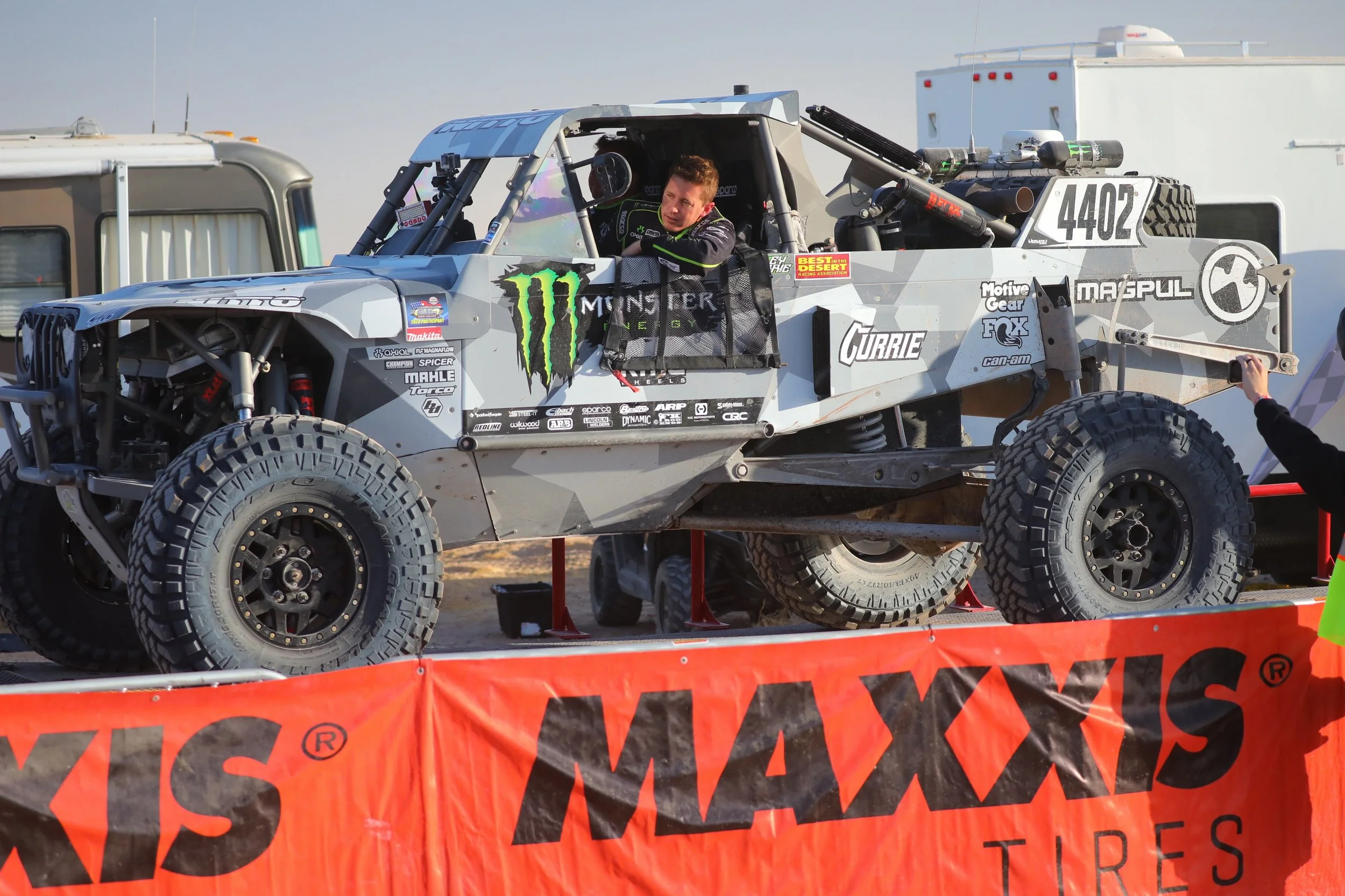 10_23_CaseyCurrie_BlueWaterDesertChallenge_ParkerAZ_TrophyJeep_NoCrop_035.jpg