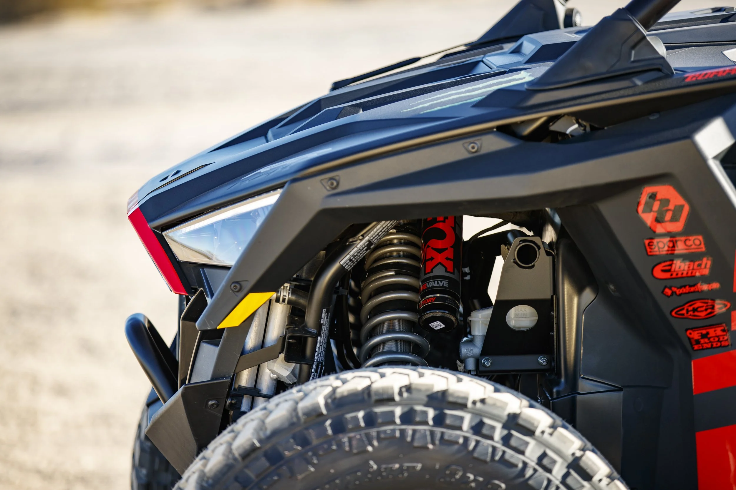 12_19_CaseyCurrie_PolarisRZR_Unveil_DesertPhotos_NoCrop_006.jpg