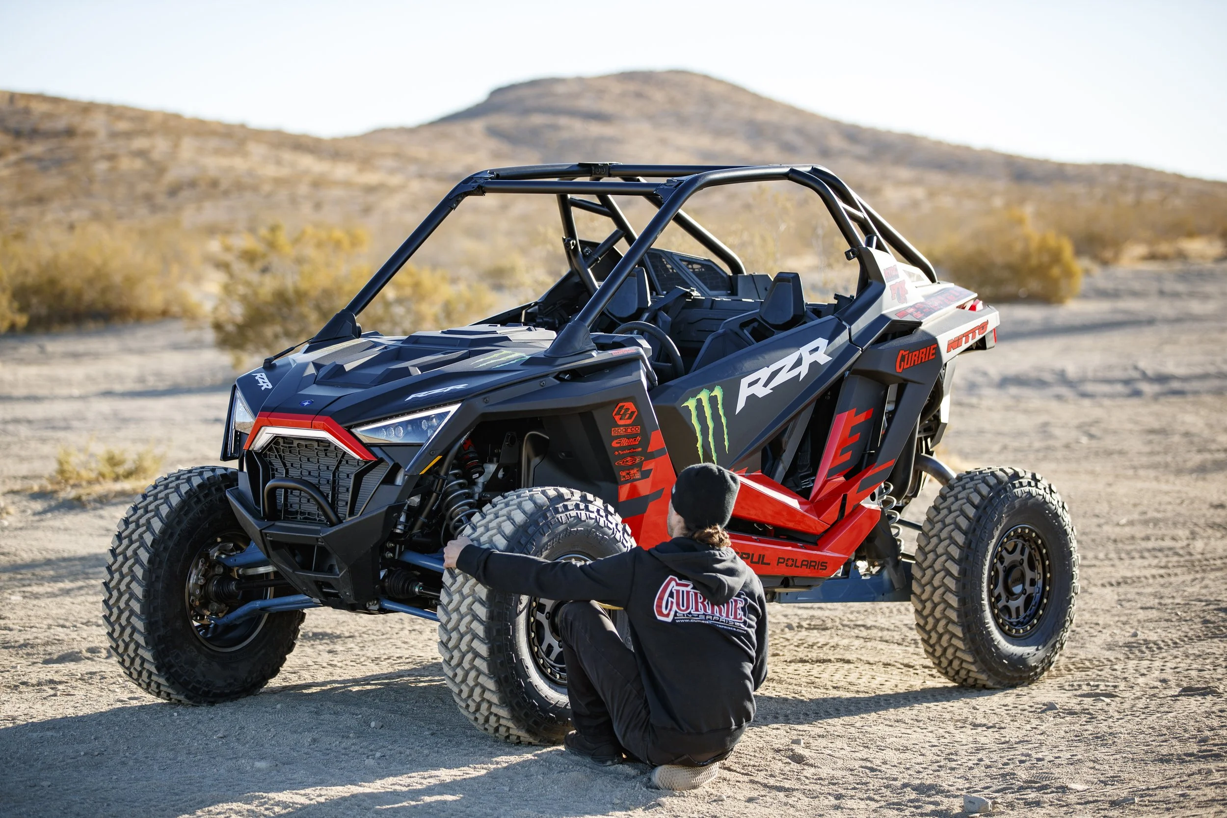 12_19_CaseyCurrie_PolarisRZR_Unveil_DesertPhotos_NoCrop_007.jpg