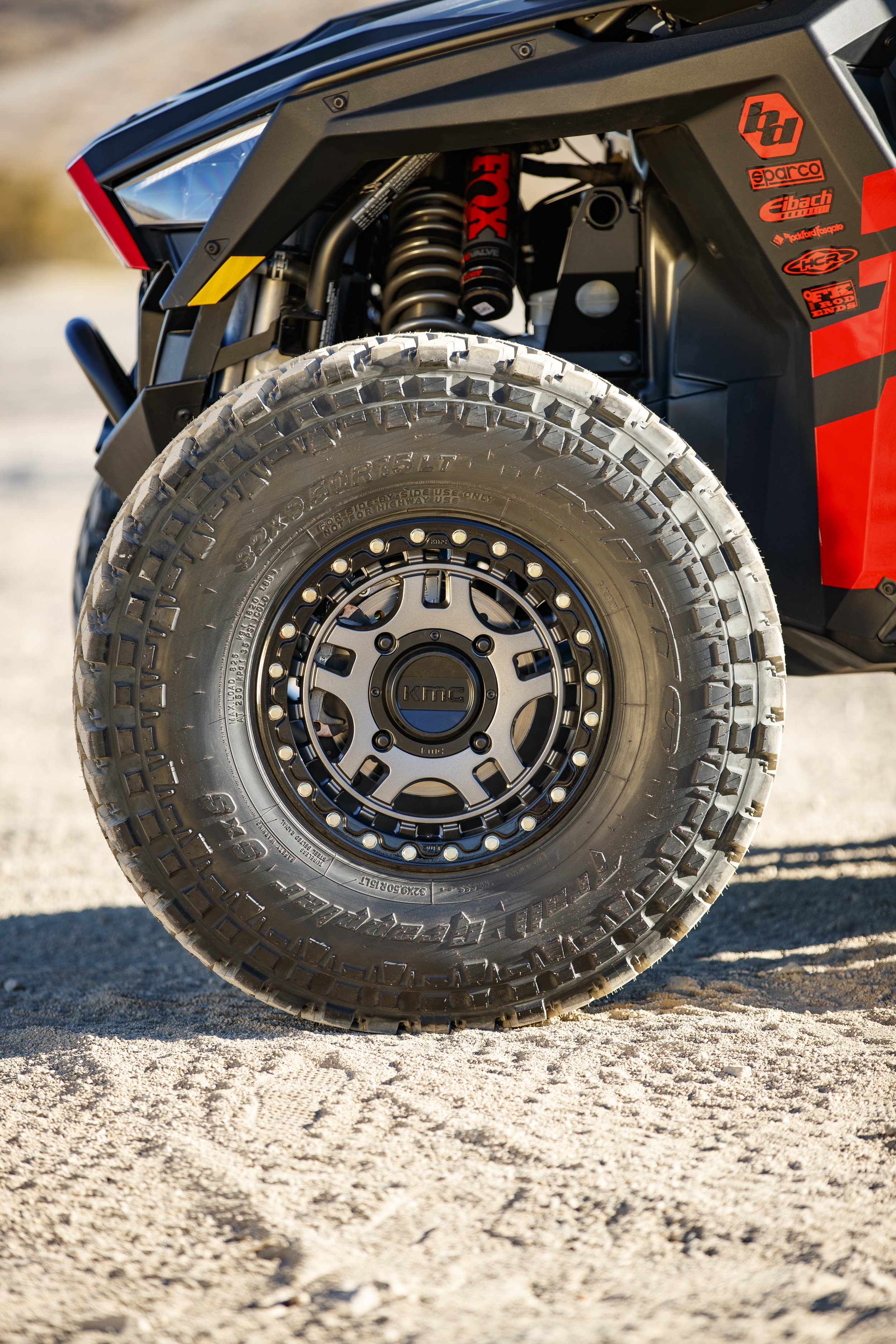 12_19_CaseyCurrie_PolarisRZR_Unveil_DesertPhotos_NoCrop_011.jpg